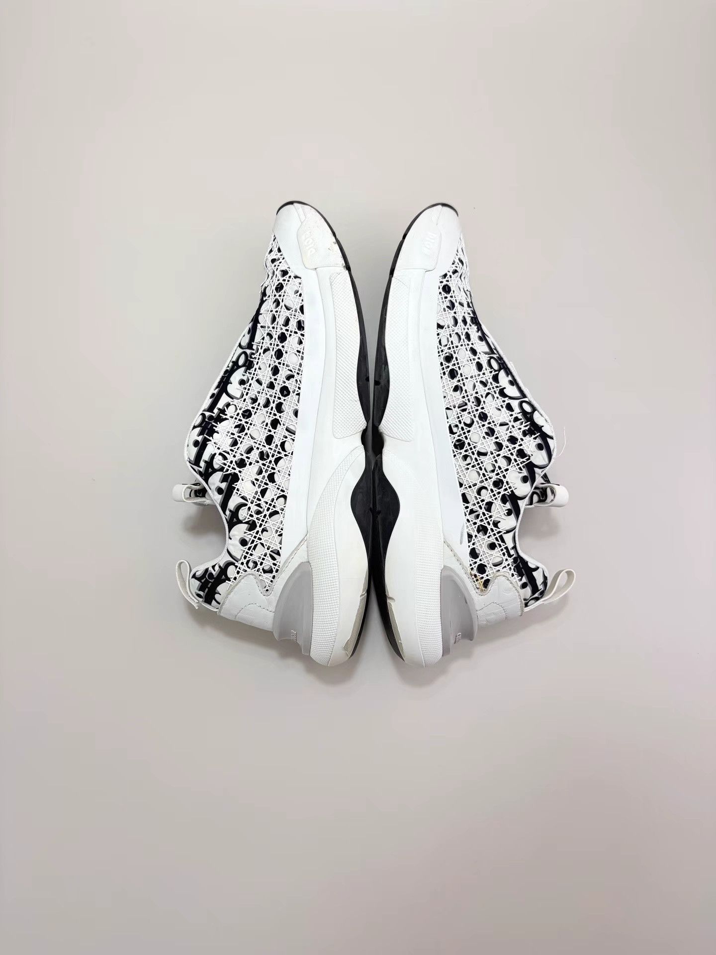 Dior DIOR B24 Black and White Full Logo Sneakers K1 Size US 10 / EU 43 - 4 Thumbnail