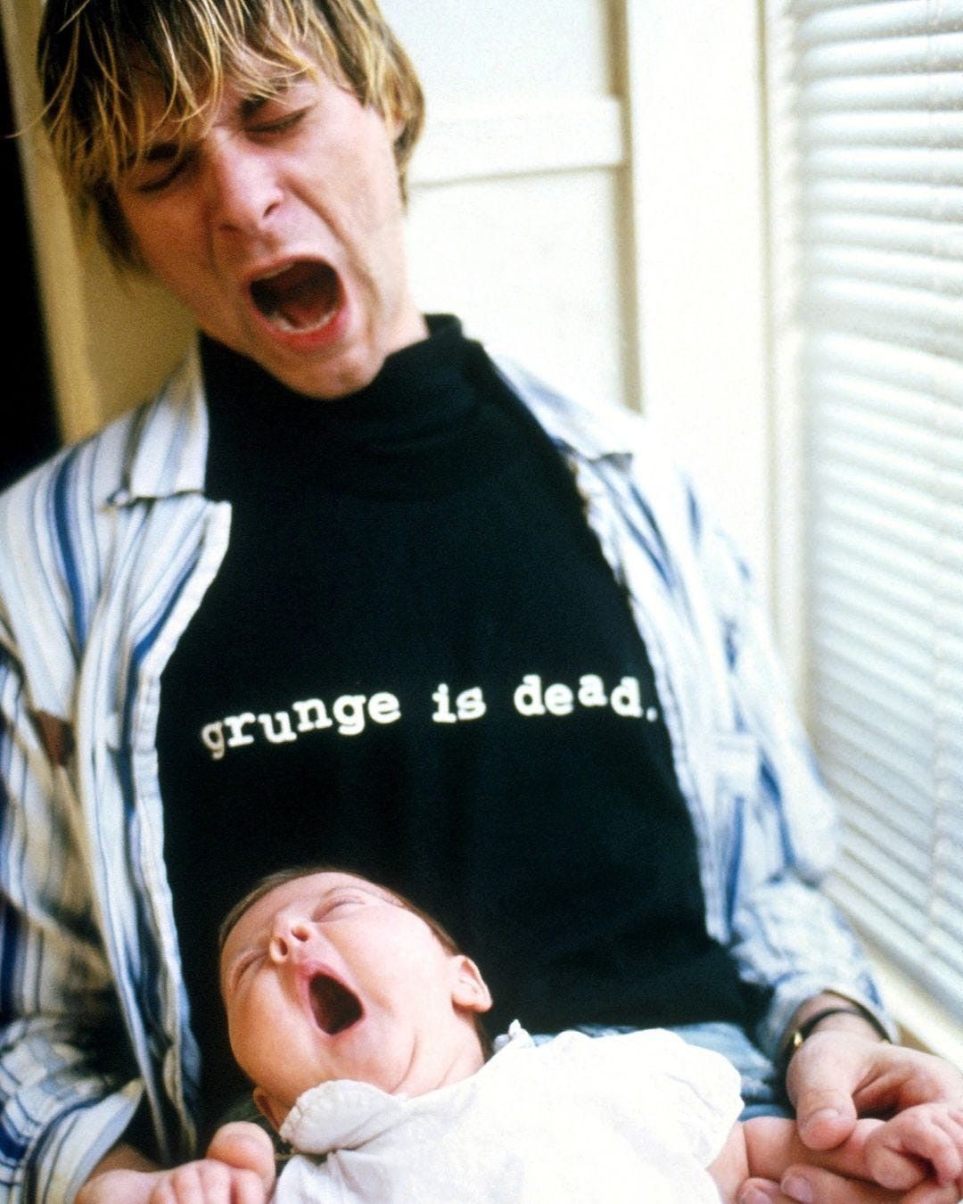 Vintage Grunge Is Dead Kurt Cobain Size US M / EU 48-50 / 2 - 5 Thumbnail