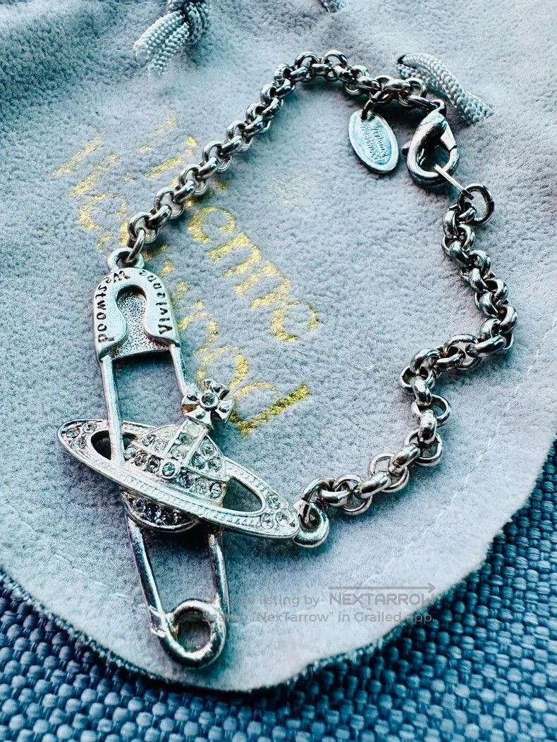 Vivienne Westwood Vivienne Westwood Saturn Brooch Bracelet . Size ONE SIZE - 9 Thumbnail