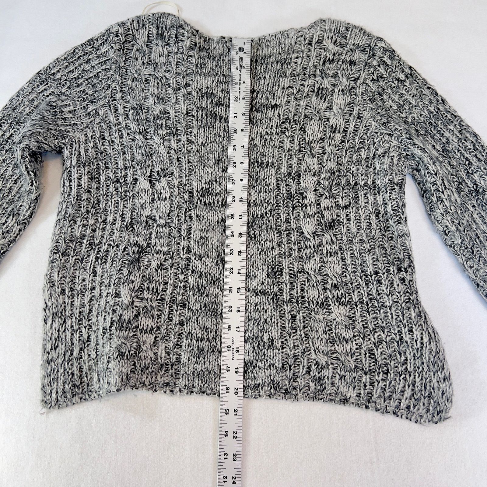 Forever 21 Forever 21 Cable Knit Sweater Woman's S 100% Acrylic Size S / US 4 / IT 40 - 8 Thumbnail