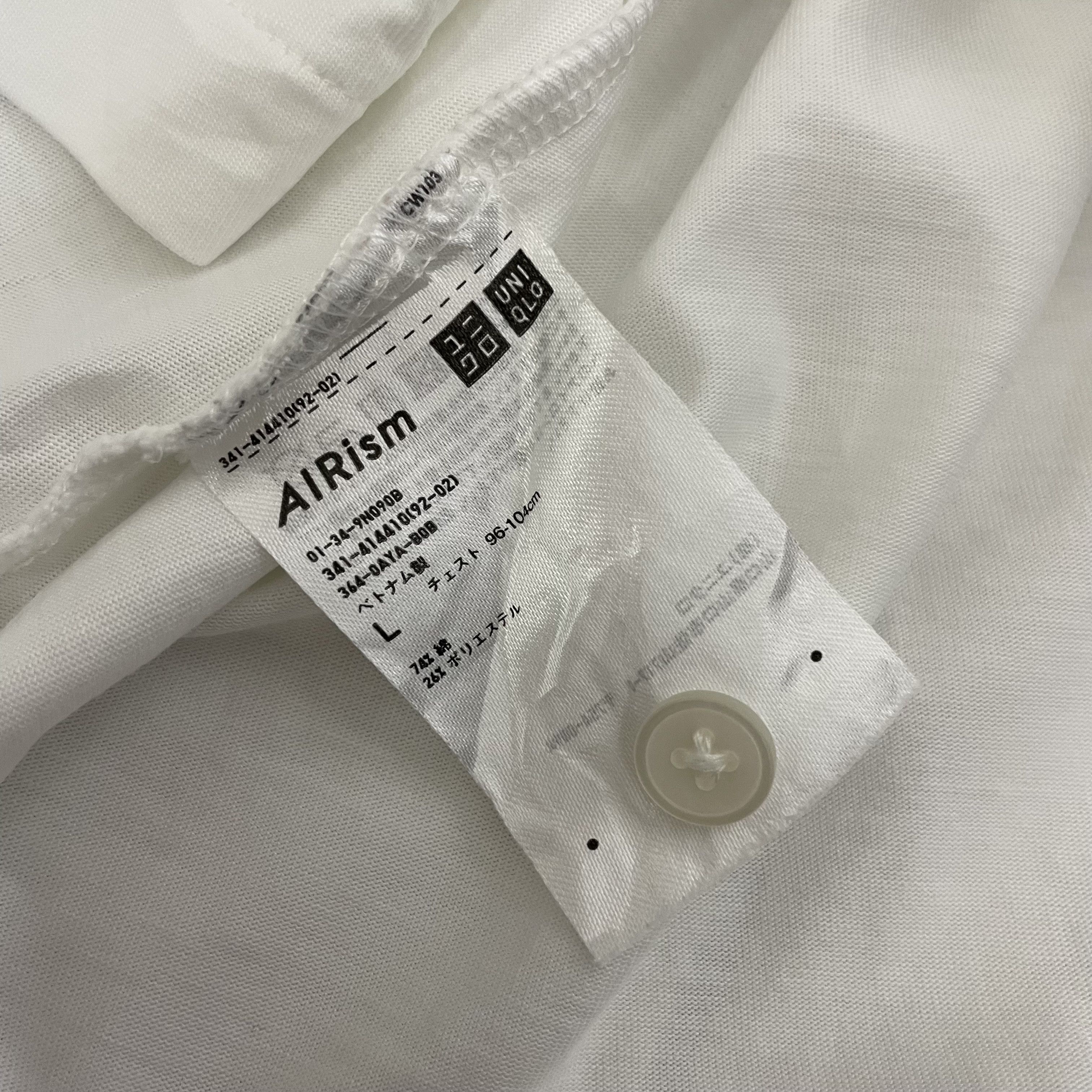 Japanese Brand × Uniqlo ⭐️SALE⭐️ [L] UNIQLO AIRISM SHIRT Size US L / EU 52-54 / 3 - 5 Thumbnail