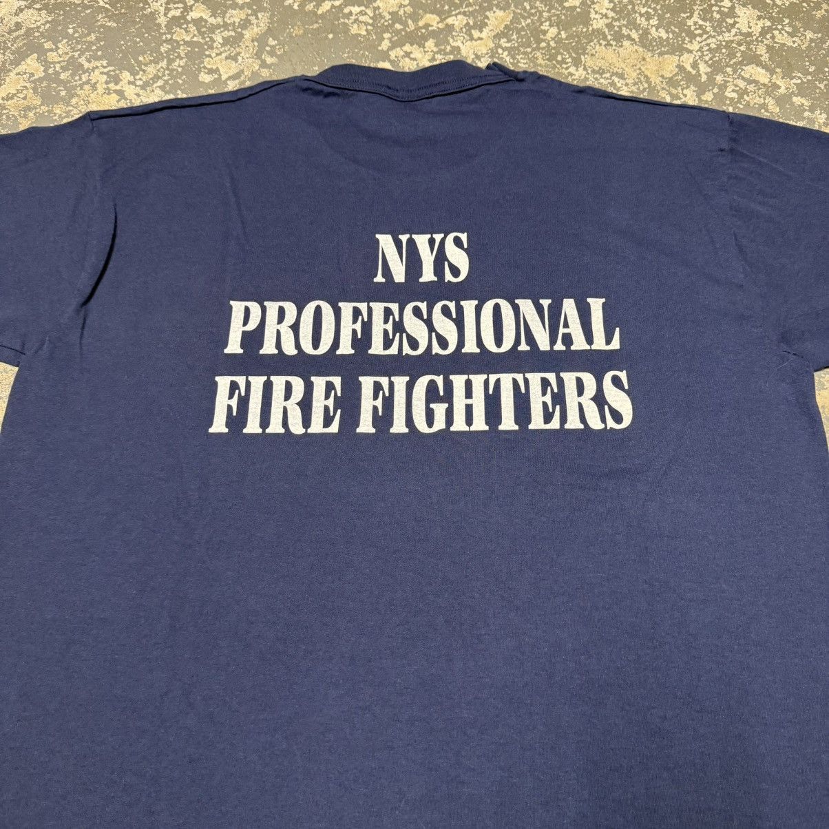 Vintage Vintage NYS Professional Firefighter Navy 90s Tshirt Size US XL / EU 56 / 4 - 13 Thumbnail