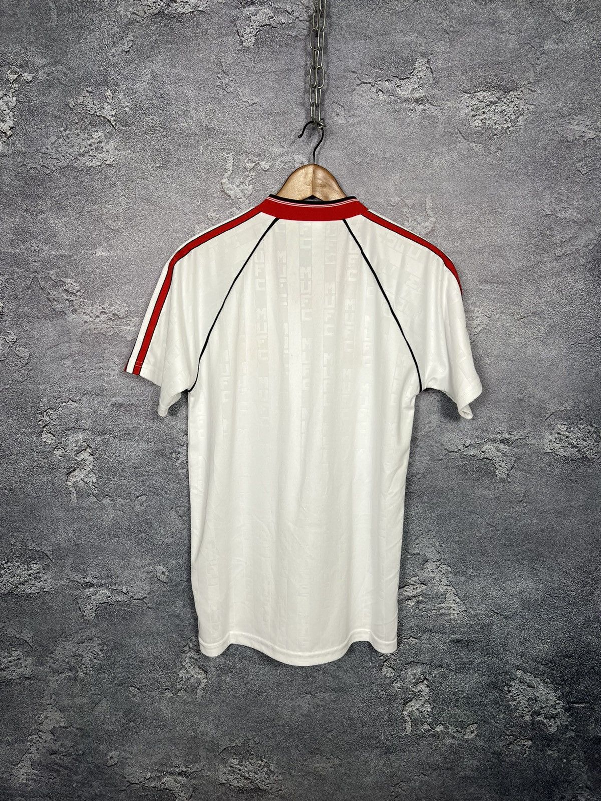 Vintage Vintage 1988-1989 Adidas Manchester United Jersey T-shirt Size US M / EU 48-50 / 2 - 8 Thumbnail