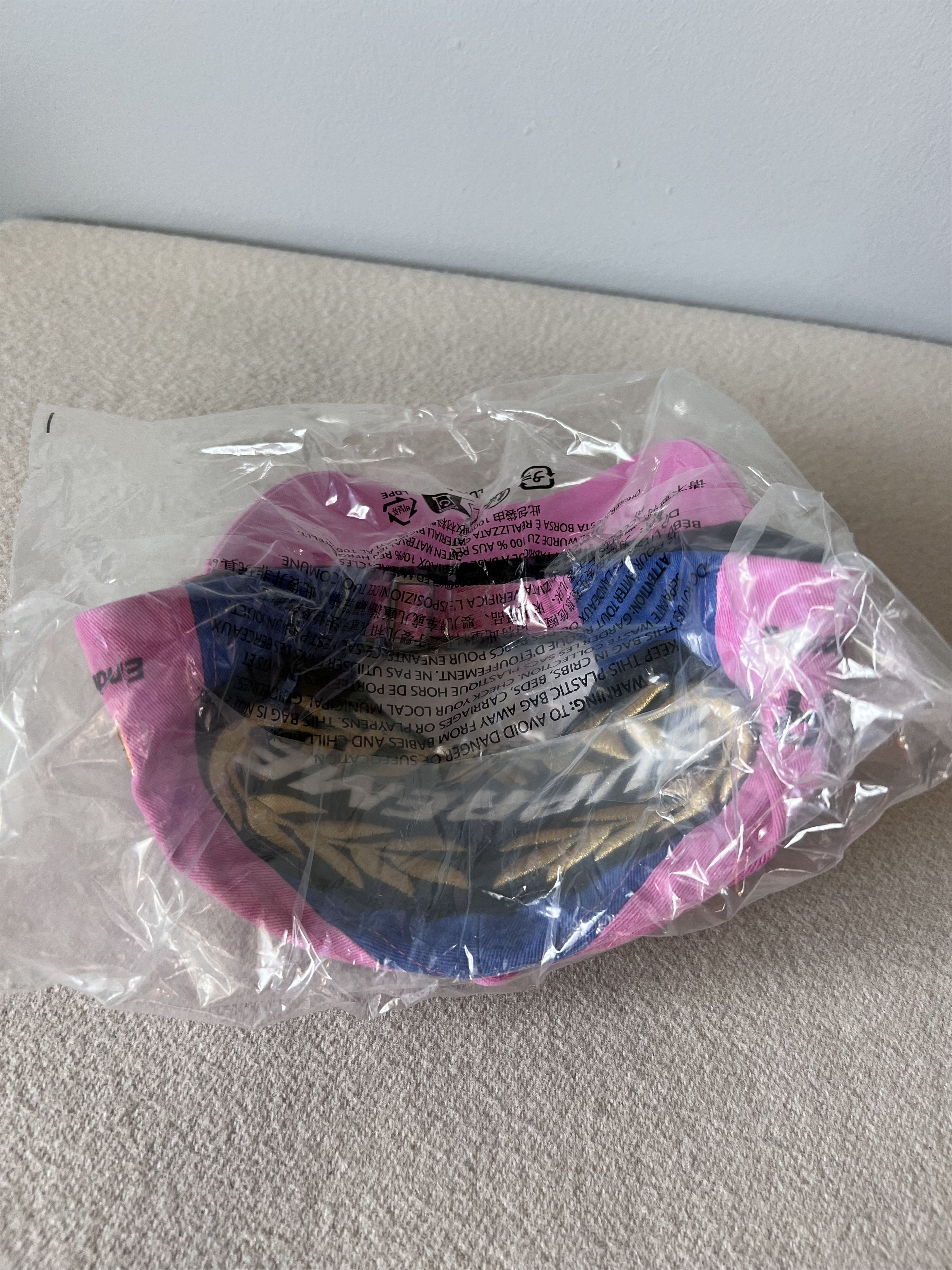 Supreme Supreme Endurance Series 6 Panel Hat in Pink Size ONE SIZE - 3 Thumbnail