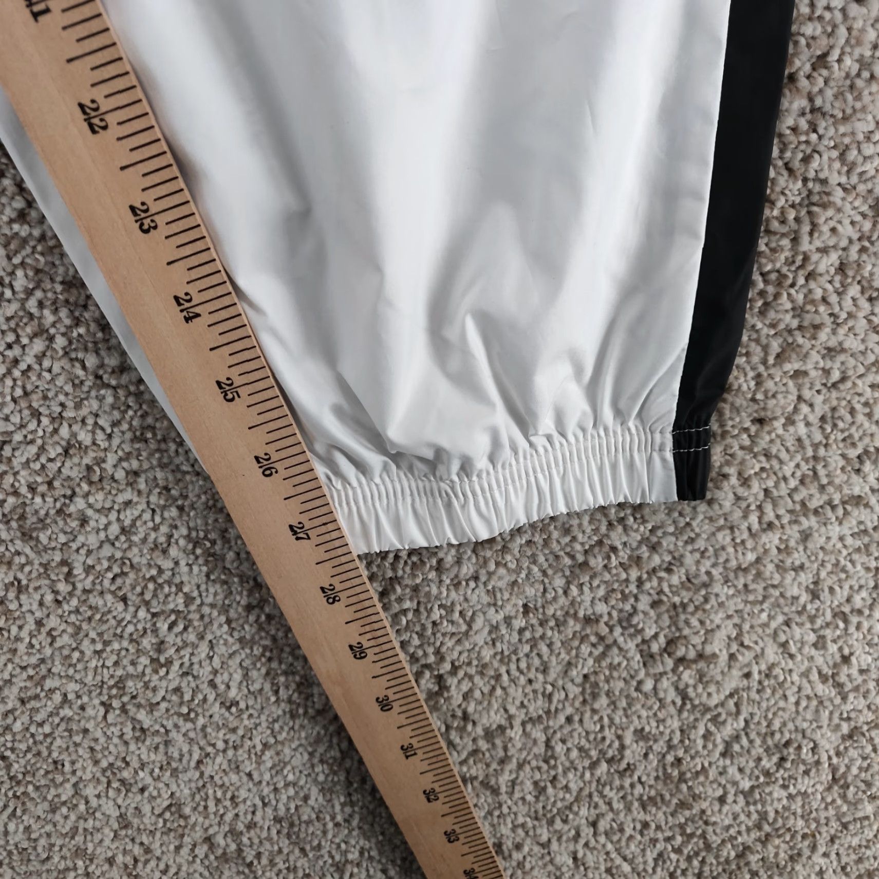 Nike Nike Yoga Jogger Pants Women's M White Windbreaker Gym Training Clothing Size 32" / US 10 / IT 46 - 5 Thumbnail