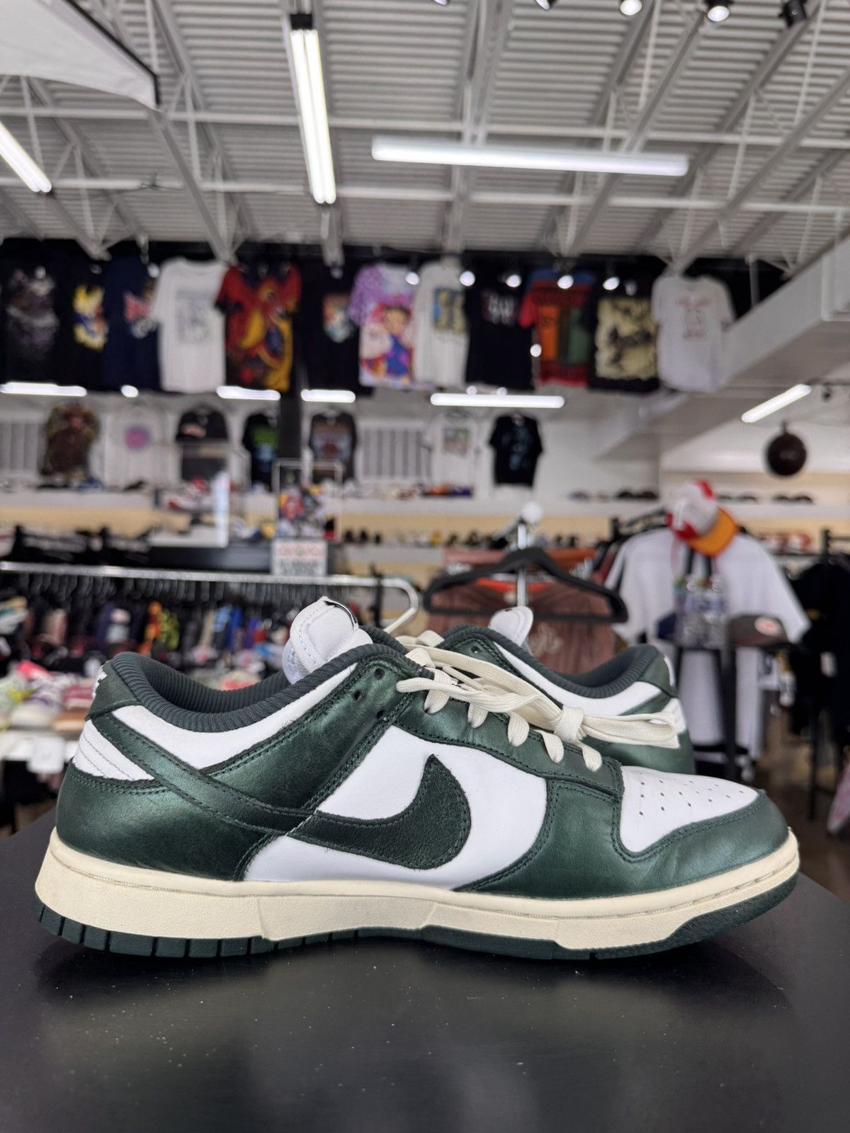 Nike Nike Dunk Low Vintage Green Size 11.5W/10M (2022) Size US 10 / EU 43 - 3 Thumbnail