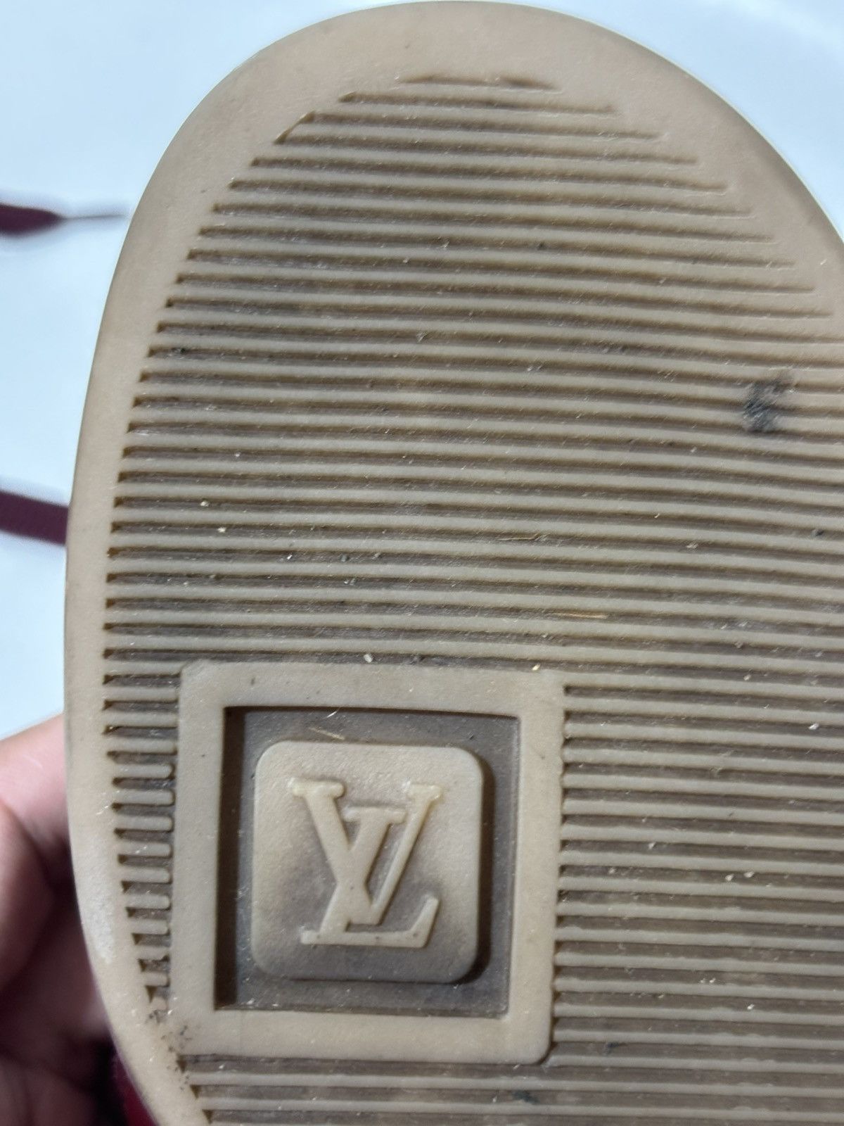 Louis Vuitton Louis Vuitton Sneaker Size US 7 / IT 37 - 12 Thumbnail
