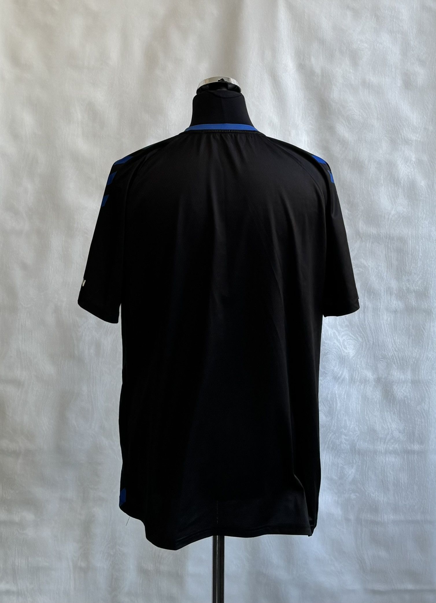 Hummel Everton FC 2021/2022 Hummel Training Jersey Size XL Size US XL / EU 56 / 4 - 2 Thumbnail