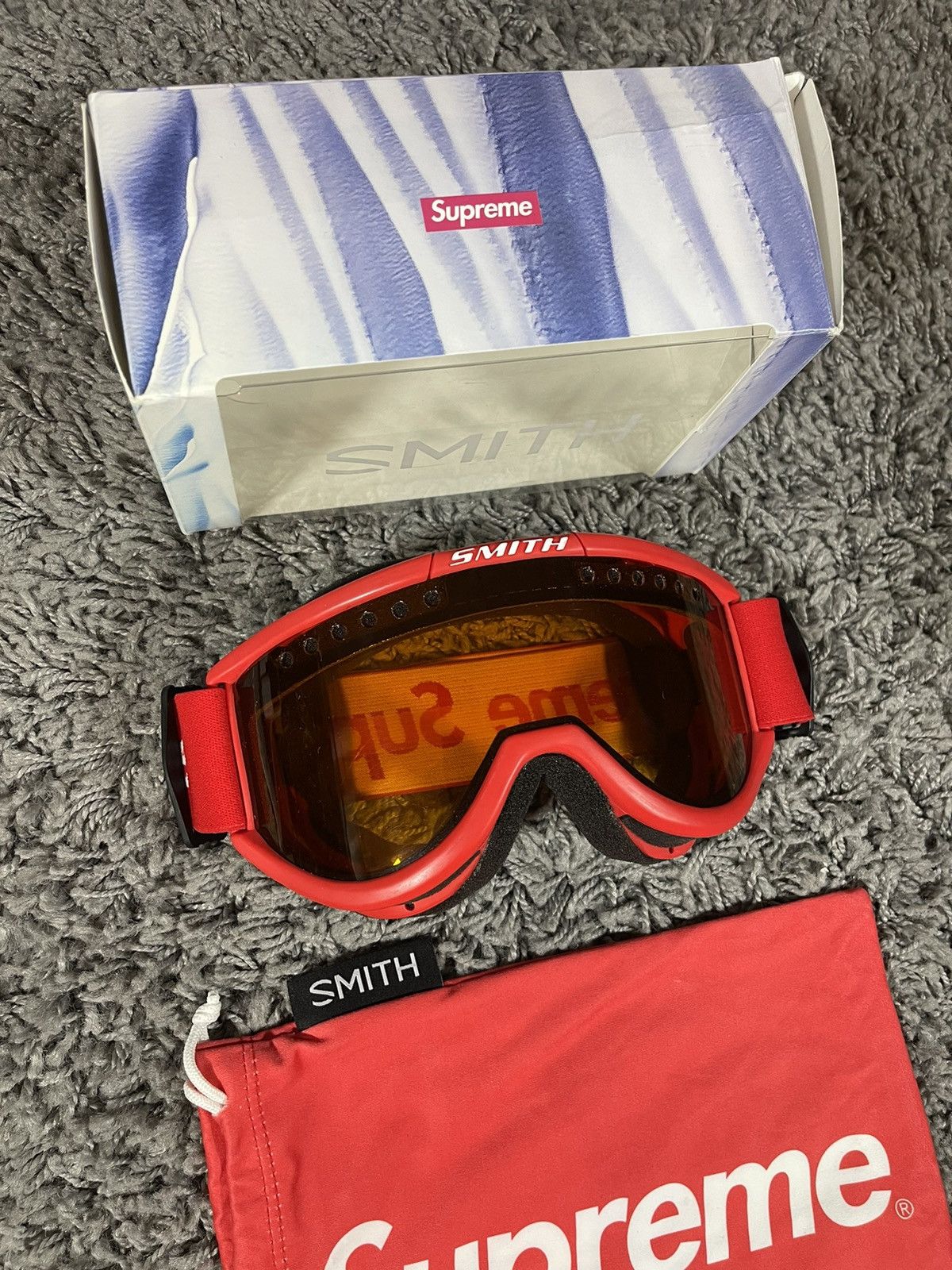 2015FW Supreme x Smith Cariboo OTG Ski Goggle Red