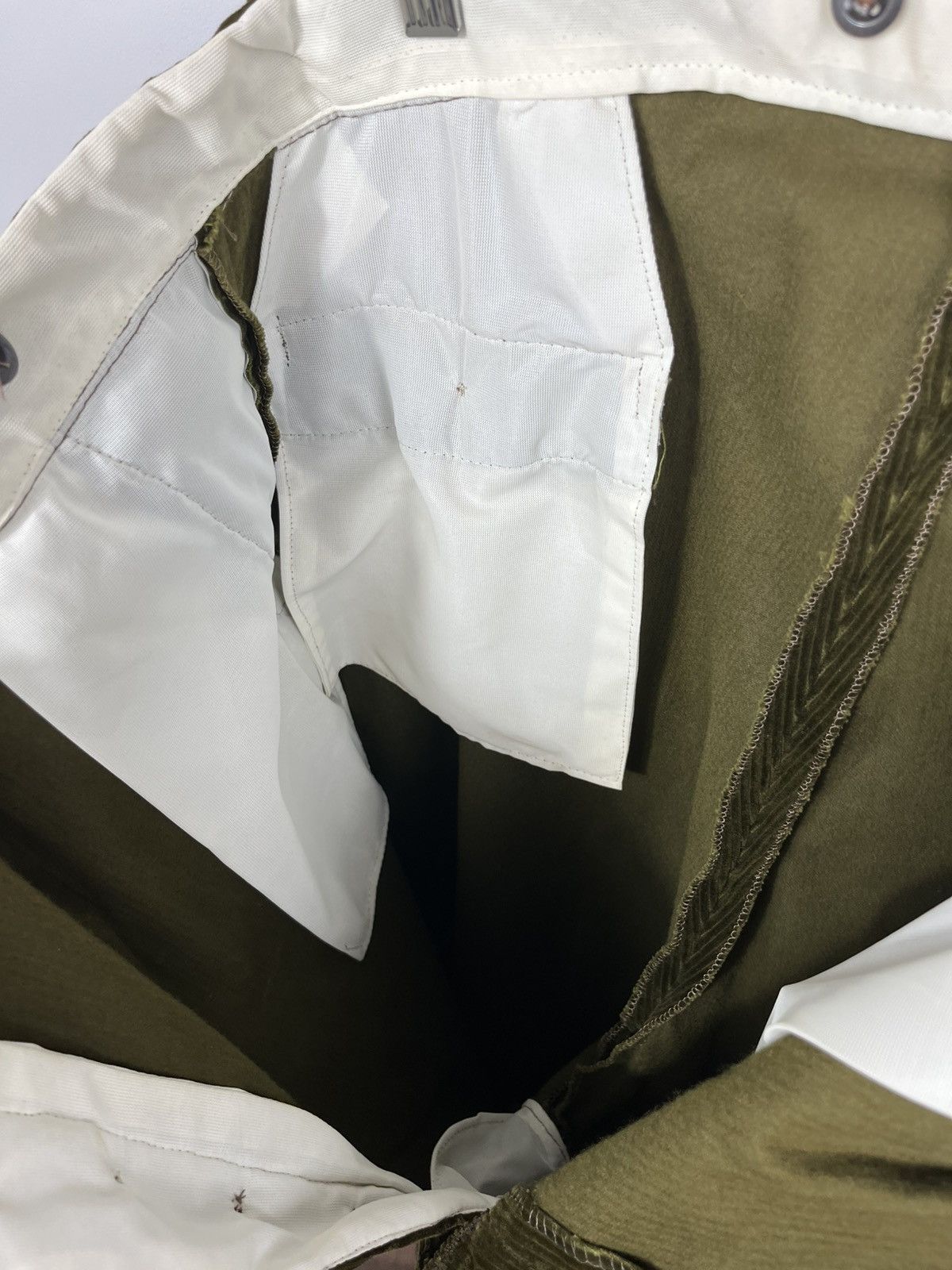 Other Vintage Corduroy Pants Olive Green Low Rise Mens Casual Size US 38 / EU 54 - 11 Thumbnail