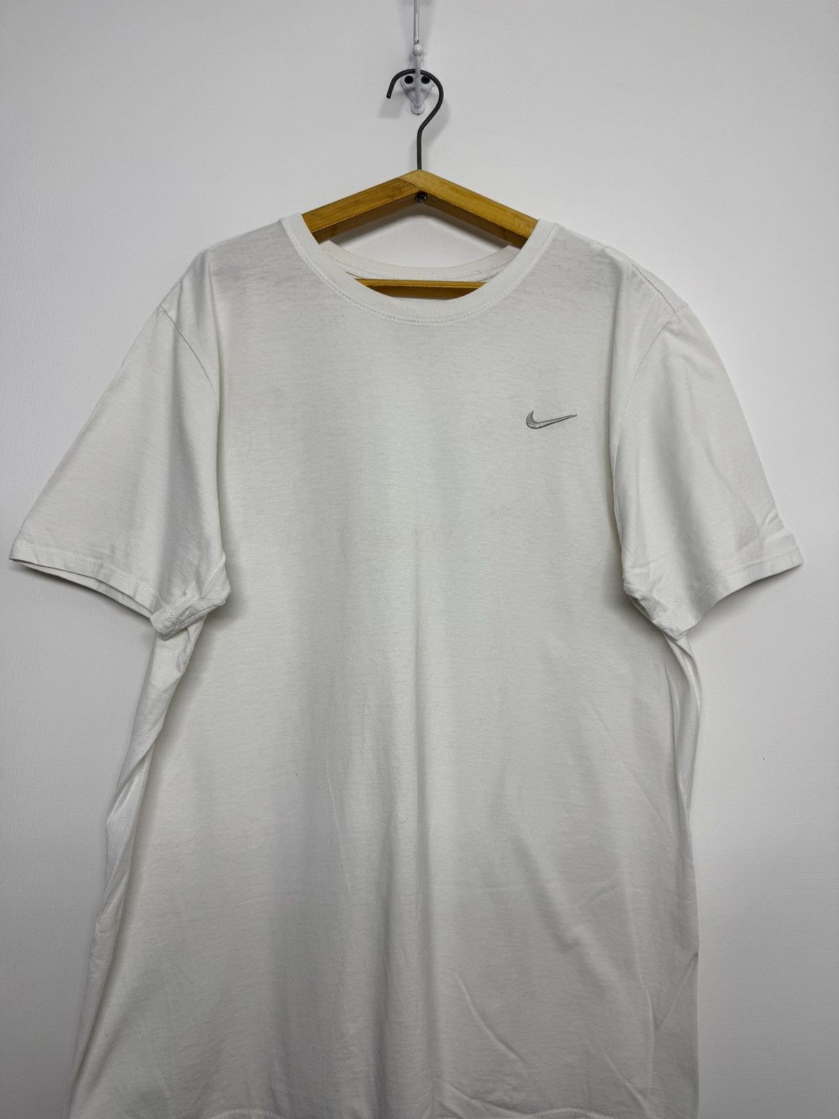 Nike Vintage Y2k Nike Swoosh Logo T-Shirt Size US L / EU 52-54 / 3 - 3 Thumbnail