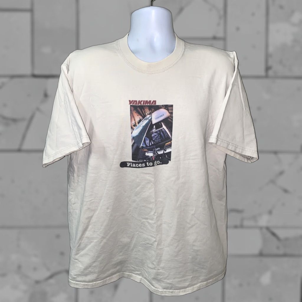 Fruit Of The Loom VINTAGE Fruit of the Loom Yakima Beige Graphic T-Shirt Mens XL Short Sleeve Cotton T-Shirt Beige Graphic 90s Event? (keep optional) Size US XL / EU 56 / 4 - 1 Thumbnail