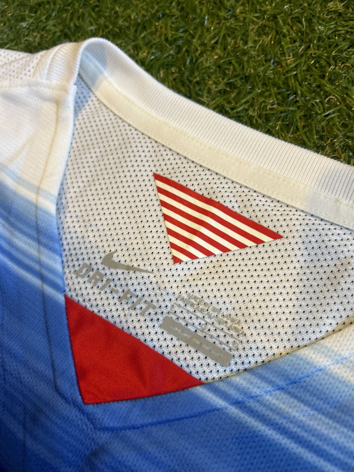 Nike 15/16 USA Ream Away Shirt Size US L / EU 52-54 / 3 - 15 Thumbnail