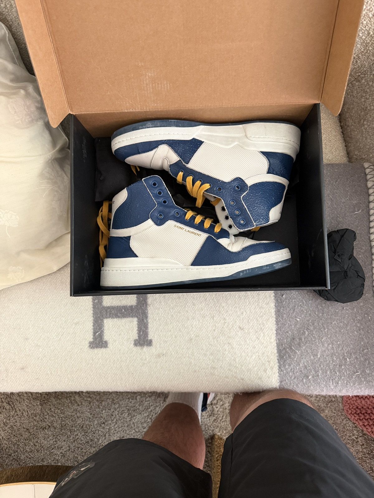 Saint Laurent Paris SL24 Saint Laurent Mid Top Sneakers 610618 Size US 10 / EU 43 - 1 Thumbnail