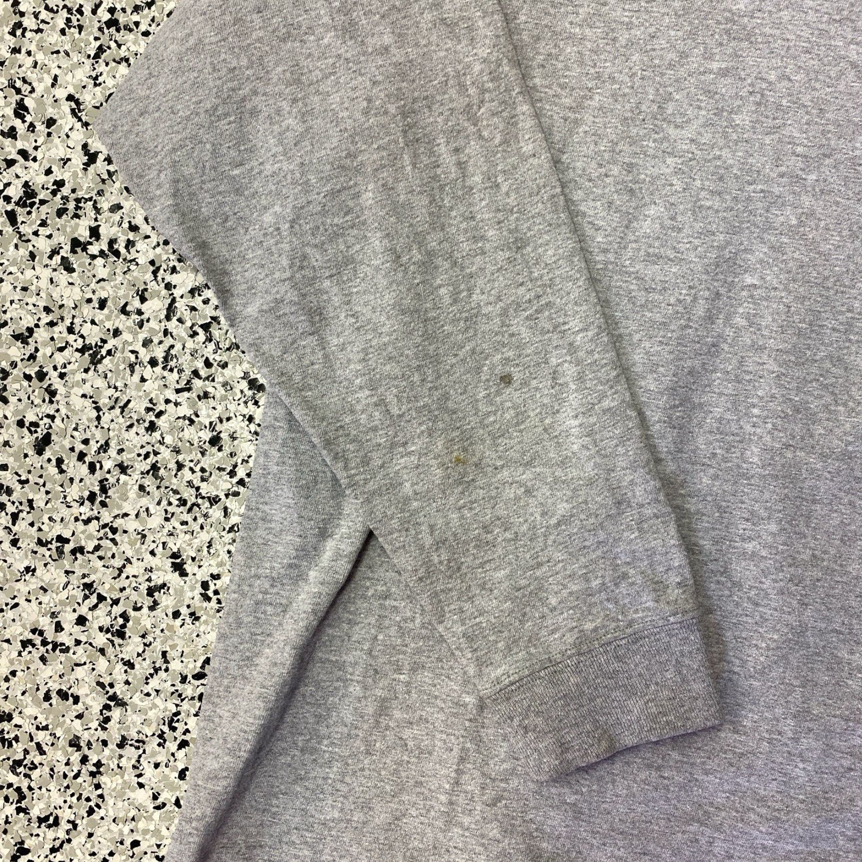 Carhartt VINTAGE Carhartt Mens XL Grey Pocket Long Sleeve T-Shirt Size US XL / EU 56 / 4 - 2 Thumbnail