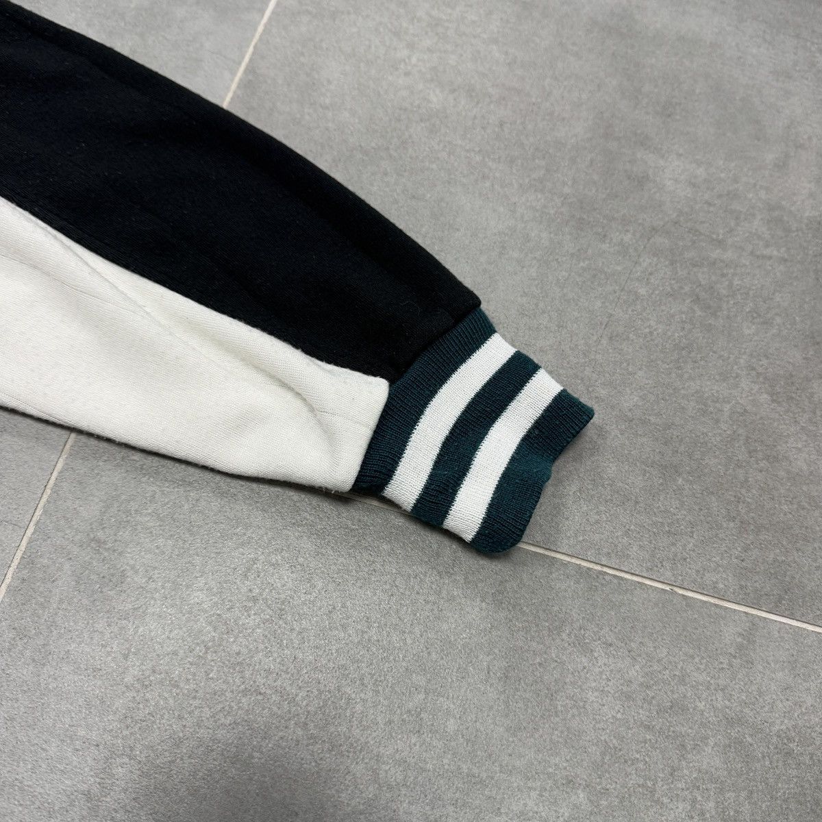 Christian Dior Monsieur × Vintage Vintage Christian Dior Monsieur Track Jacket Size M Size US M / EU 48-50 / 2 - 11 Thumbnail
