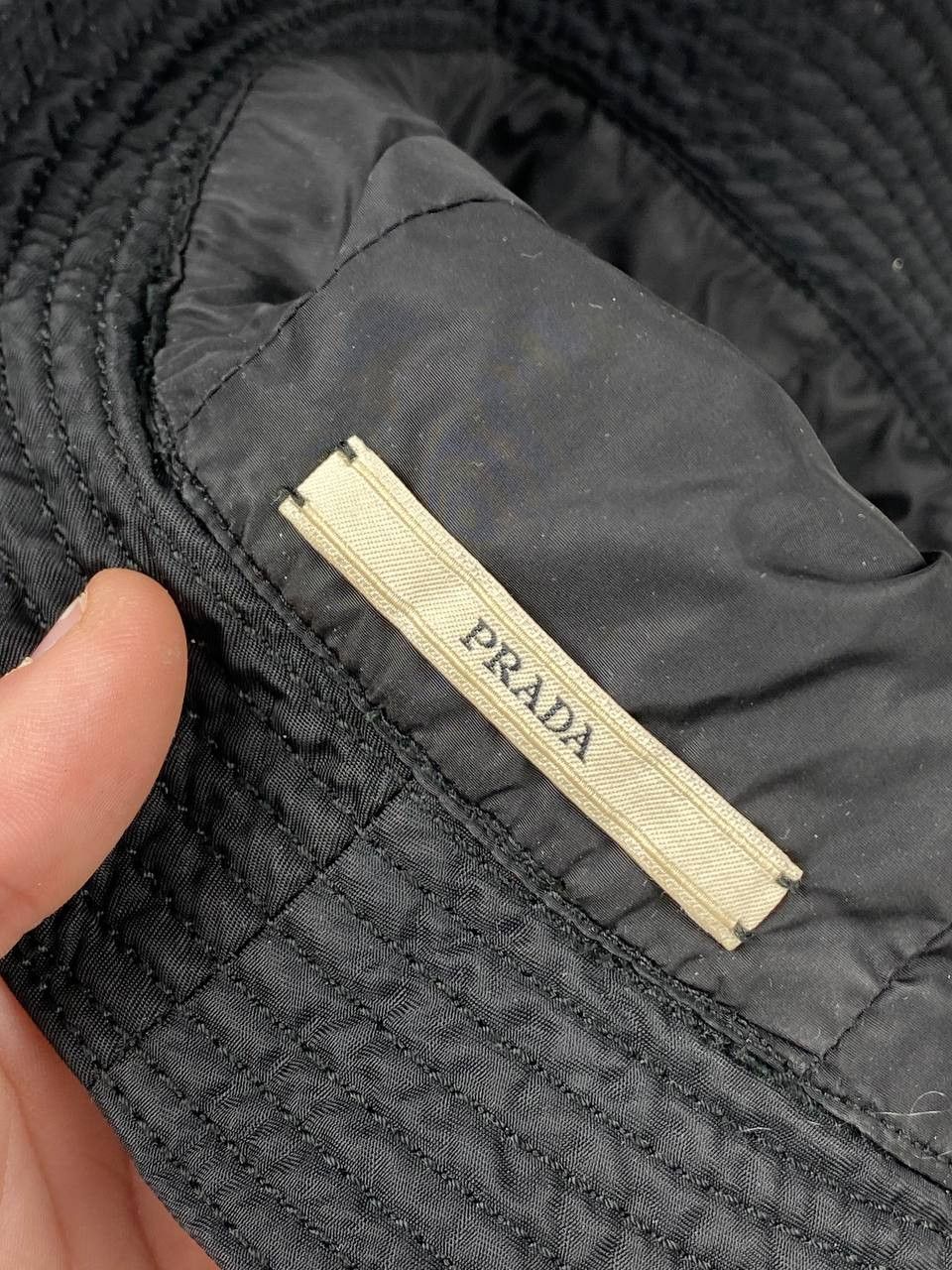 Prada Prada Nylon Bucket Hat Metal Logo Black Size ONE SIZE - 4 Thumbnail