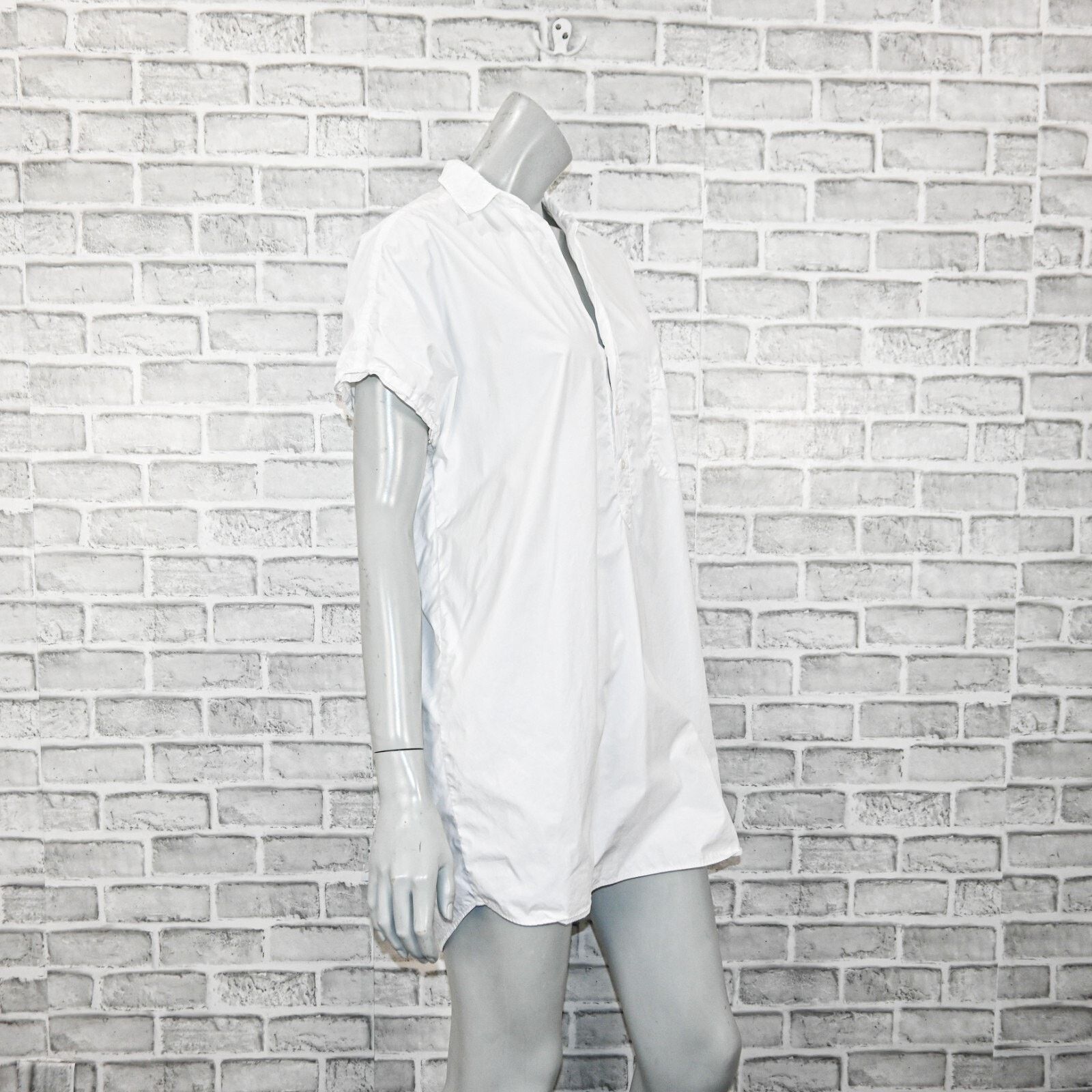 Anthropologie Grayson The Hero White cotton Artish Dress 1/2 button Size XS / US 0-2 / IT 36-38 - 4 Thumbnail