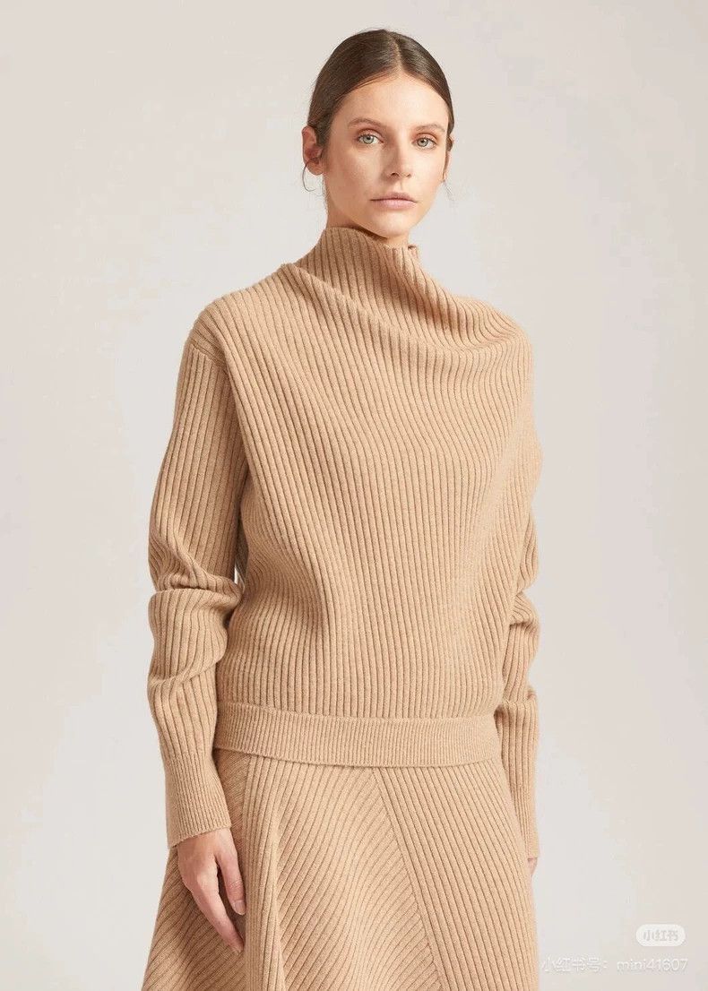 Loro Piana LORO PIANA A baby cashmere sweater Size M / US 6-8 / IT 42-44 - 1 Thumbnail