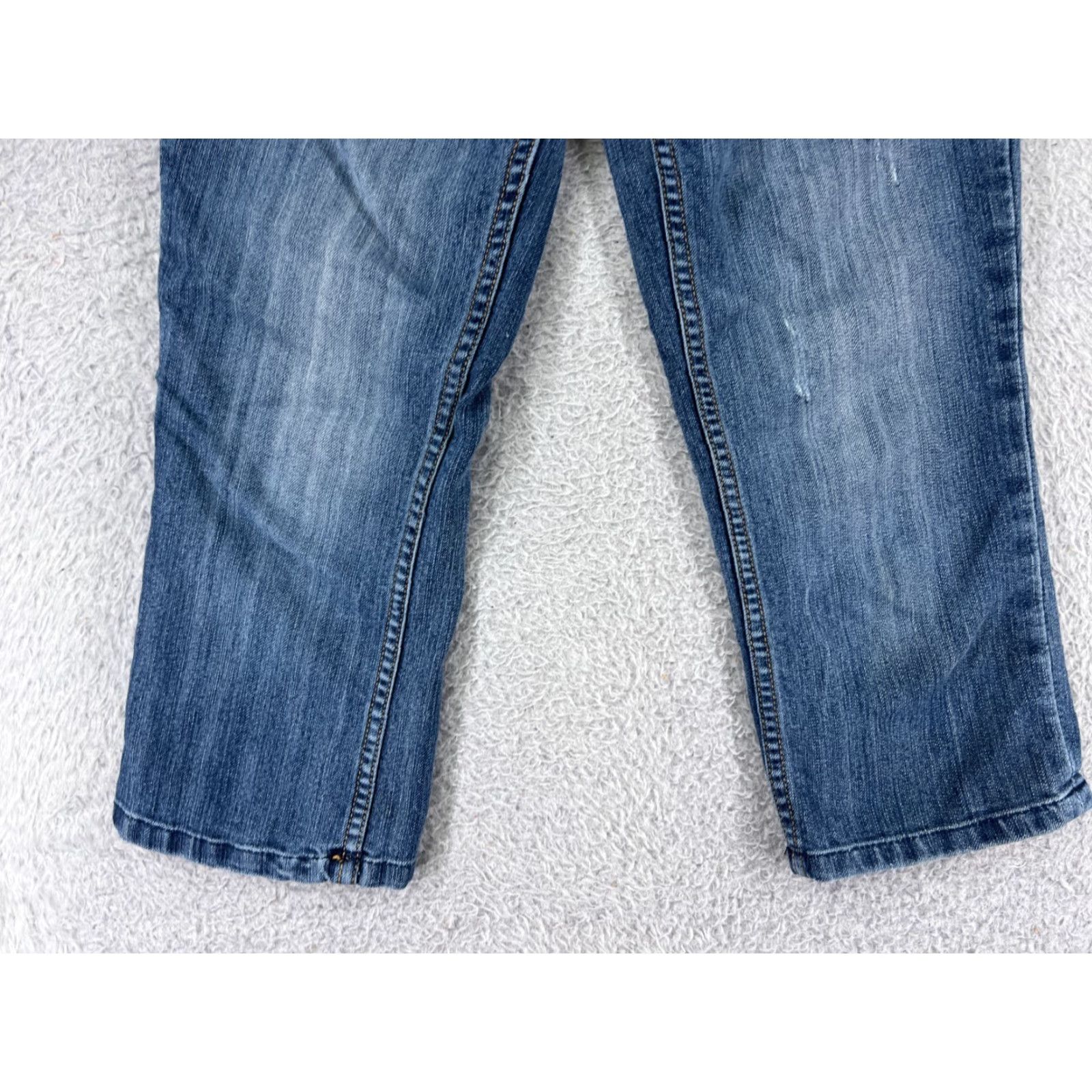 Vintage Refuge Denim Capri Jeans Womens 3 Blue Embroidered Distressed Cotton Blend 5-Pocket Design Low Rise Size 26" / US 2 / IT 38 - 5 Thumbnail