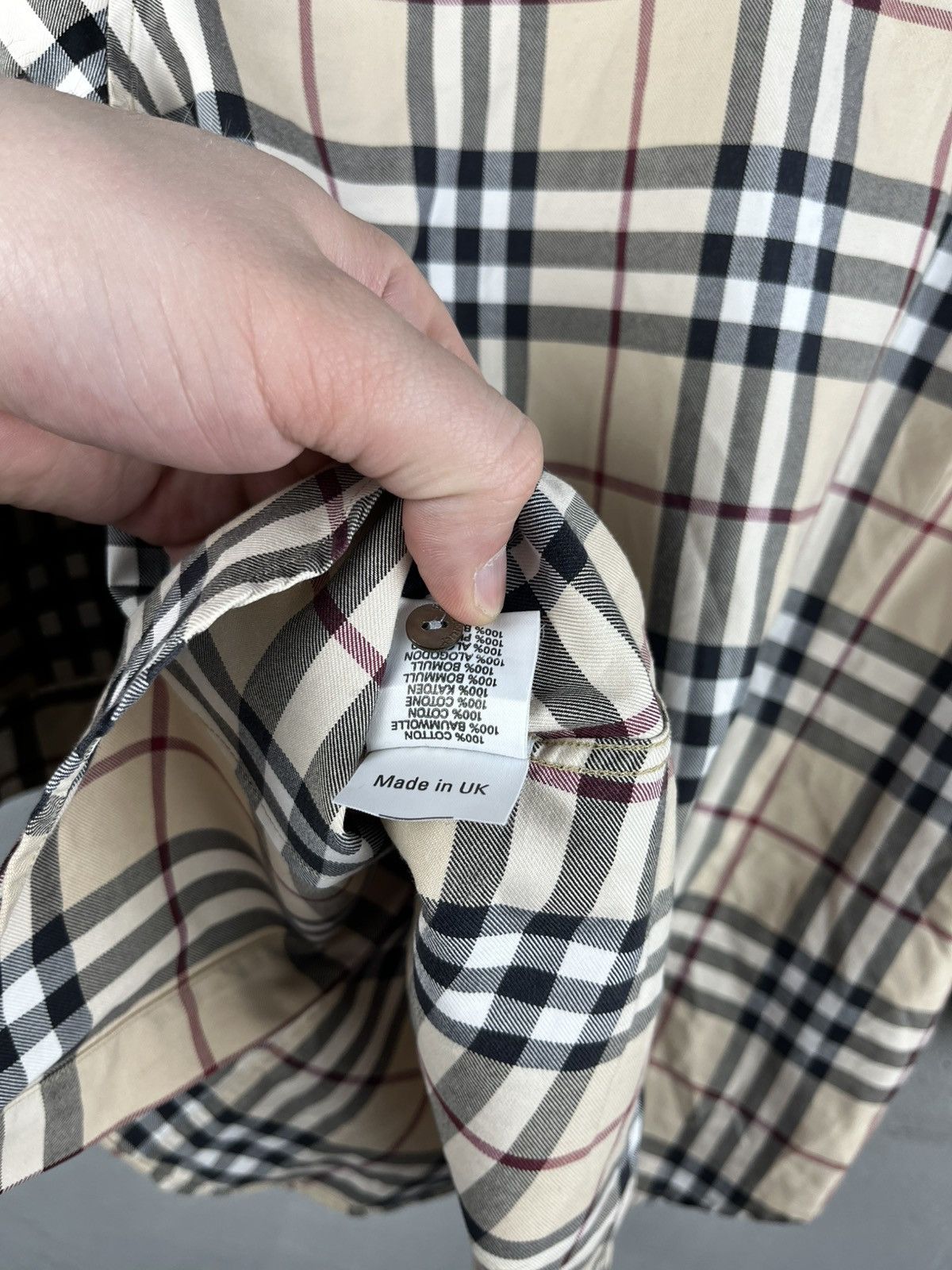 Burberry Burberry button shirt Size L / US 10 / IT 46 - 15 Thumbnail