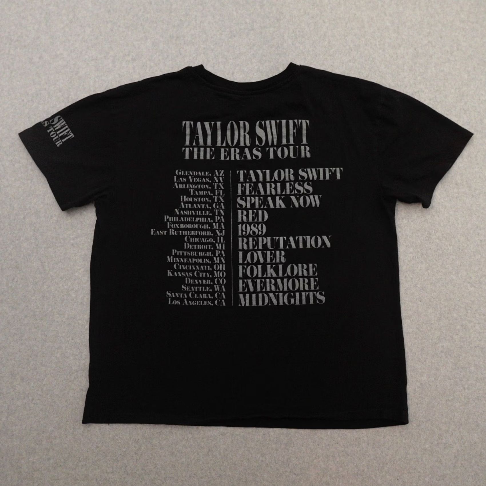 Vintage Taylor Swift T-Shirt Adult Large Black The Eras Tour 2023 Official Merchandise Size US L / EU 52-54 / 3 - 6 Thumbnail