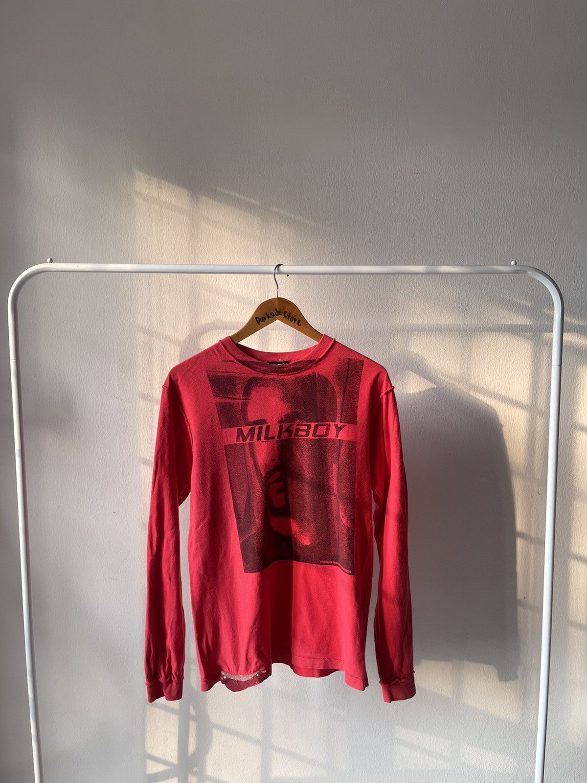 20471120 × Beauty Beast × If Six Was Nine 2005 Milkboy ‘Encounter The Shadow’ Long Sleeve Size US M / EU 48-50 / 2 - 3 Thumbnail