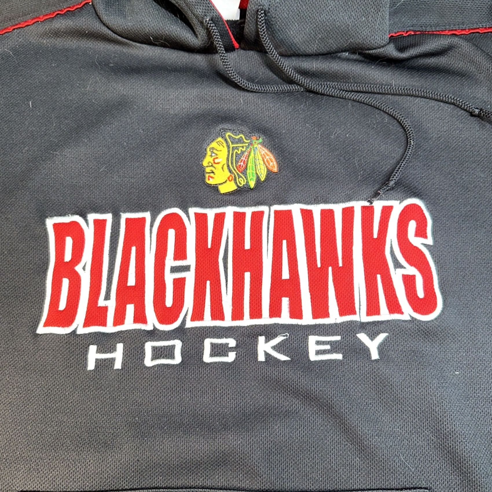 NHL Men’s Blackhawks hoodie pullover size XL black NHL Shirt Mens XL Pullover Blackhawks Hoodie Size US XL / EU 56 / 4 - 3 Thumbnail