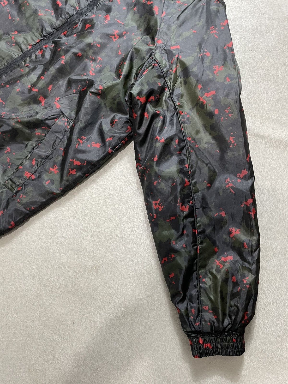 Japanese Brand Workwear Camoflage mask hoodie Jacket Size US L / EU 52-54 / 3 - 8 Thumbnail