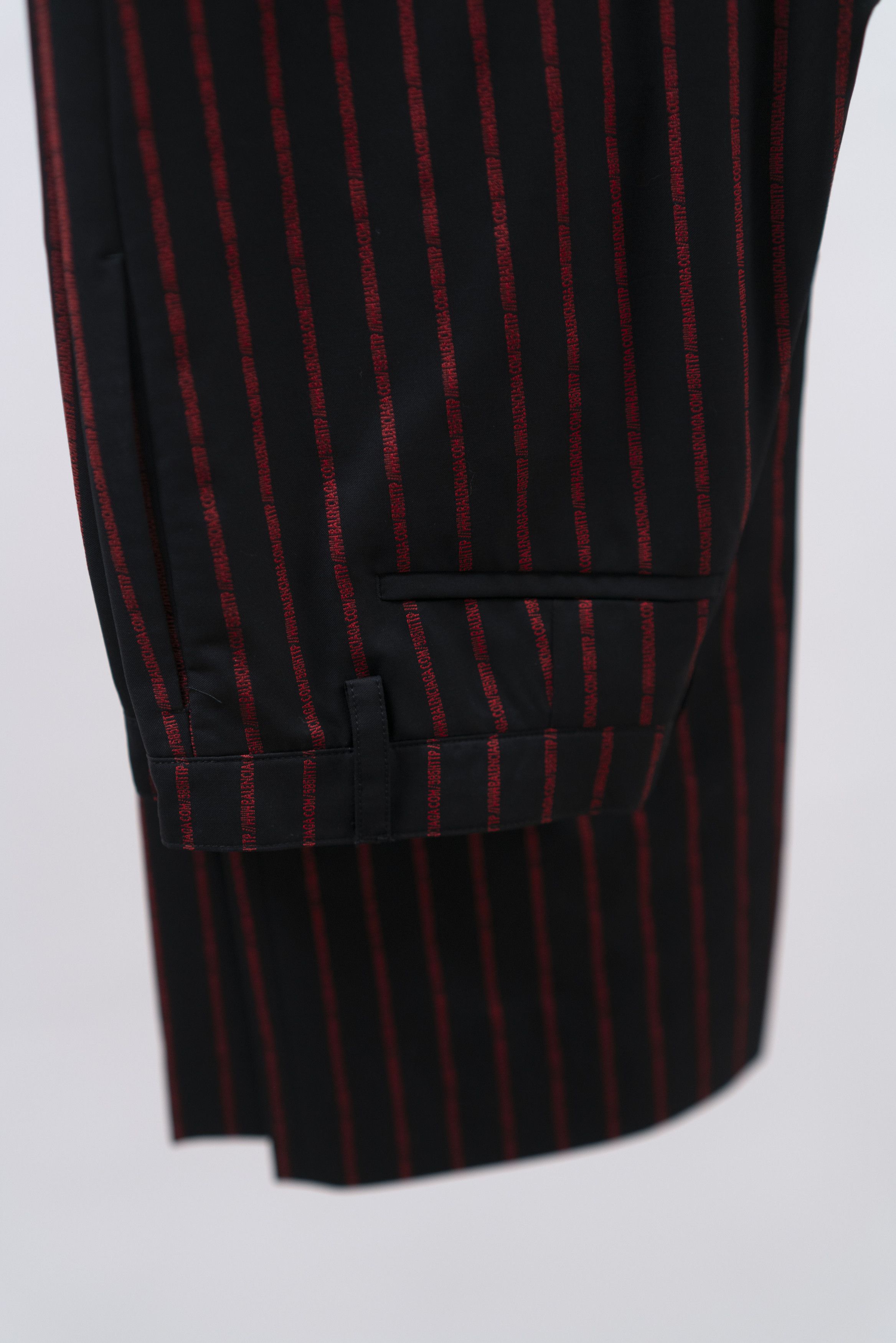 Balenciaga RARE Balenciaga FW17 "URL" Runway Suit Size 44R - 8 Thumbnail