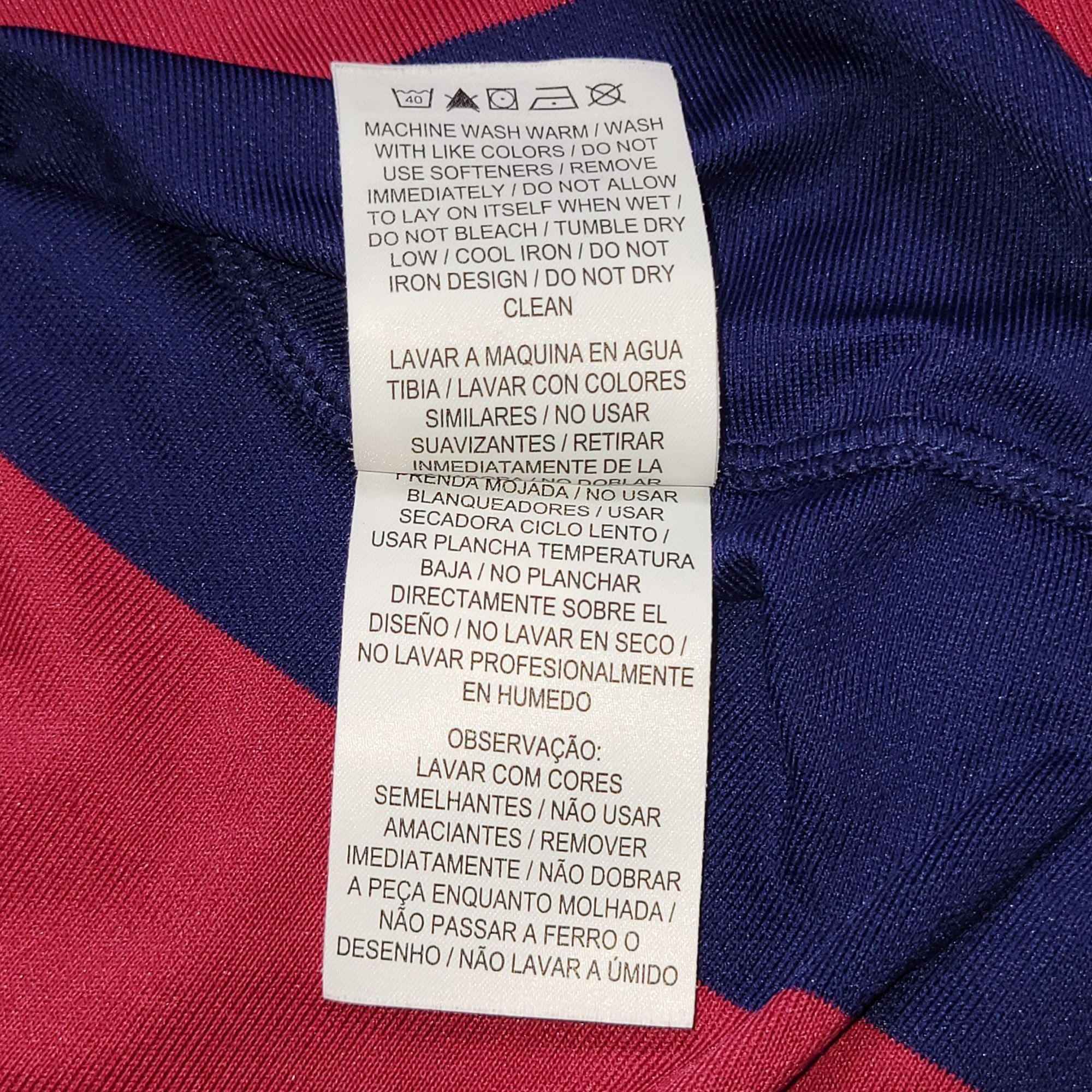 Nike Messi Barcelona 2014 2015 TREBLE SEASON Soccer Jersey XL Size US XL / EU 56 / 4 - 7 Thumbnail