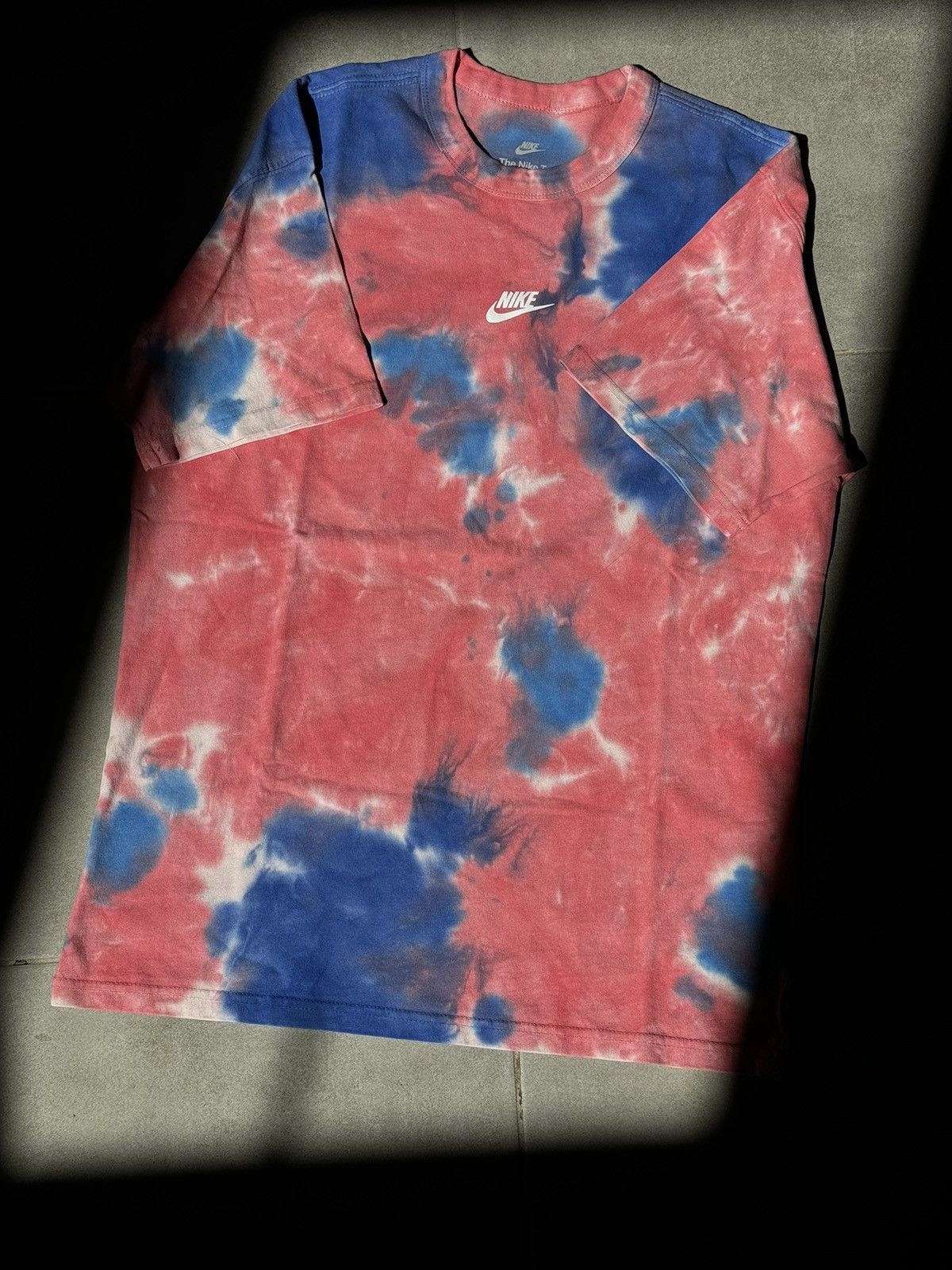Designer × Nike Nike Tie Dye center logo premium t-shirt loose tee Size US S / EU 44-46 / 1 - 1 Thumbnail