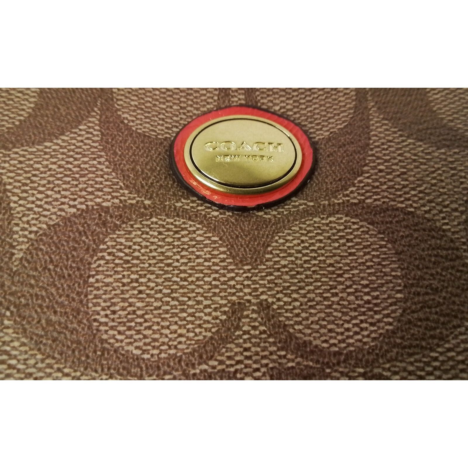 Coach Coach Wristlet Signature C Purse Khaki/Persimmon NWT Size ONE SIZE - 3 Thumbnail