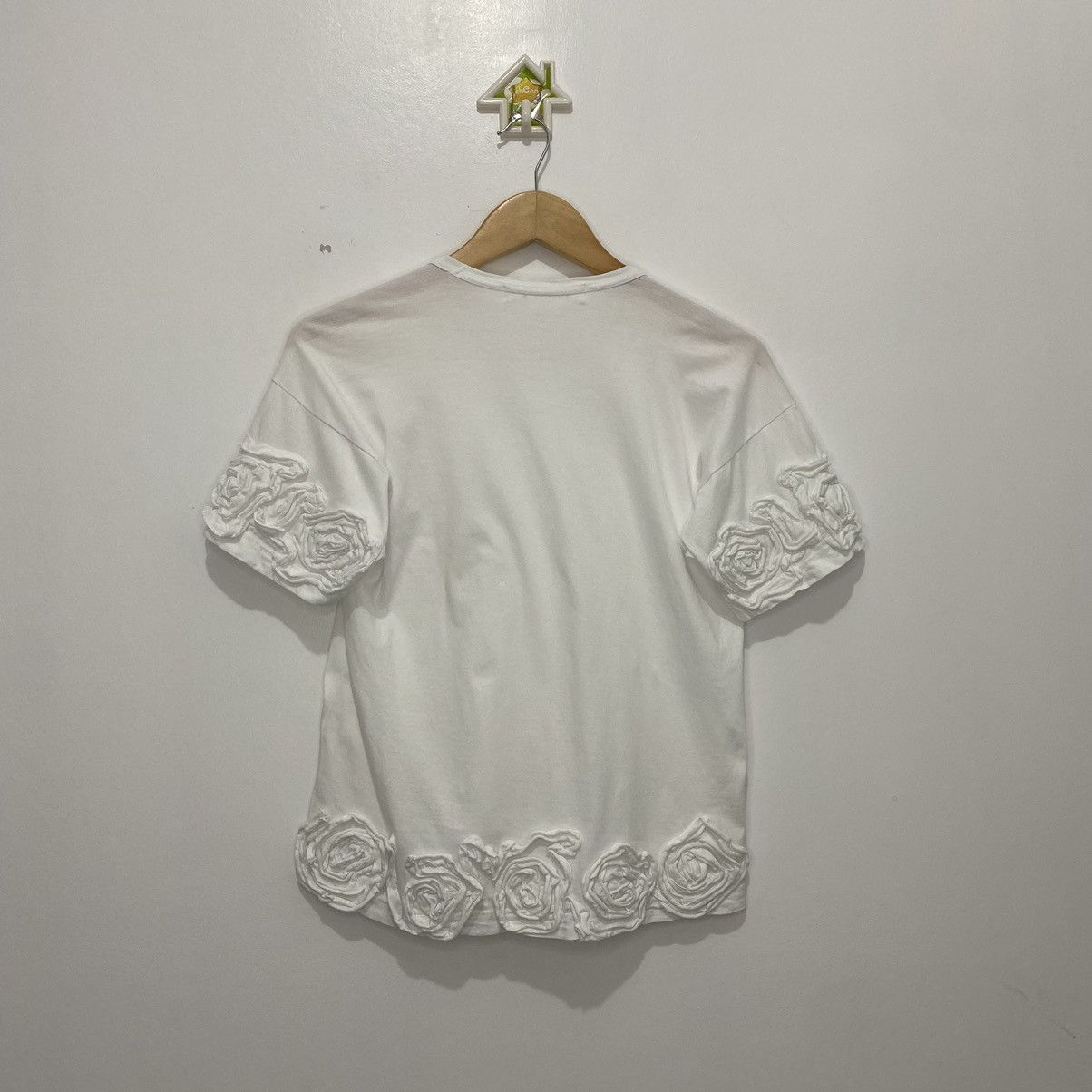 Comme des Garcons Comme des Garçons Rose Tee Size XS / US 0-2 / IT 36-38 - 3 Thumbnail