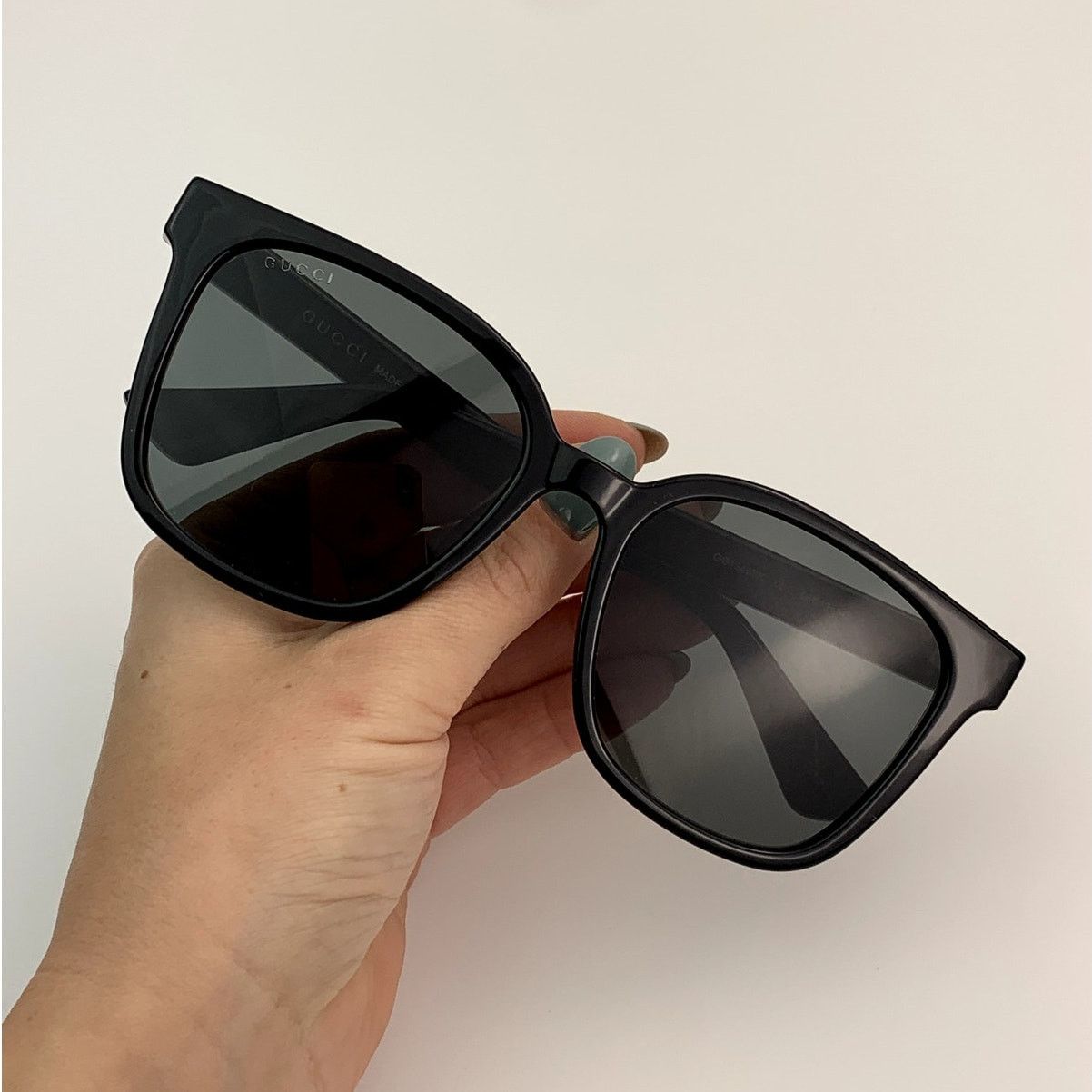 Gucci NEW Gucci GG1346SK 001 Black Smoke Authentic Size ONE SIZE - 7 Thumbnail