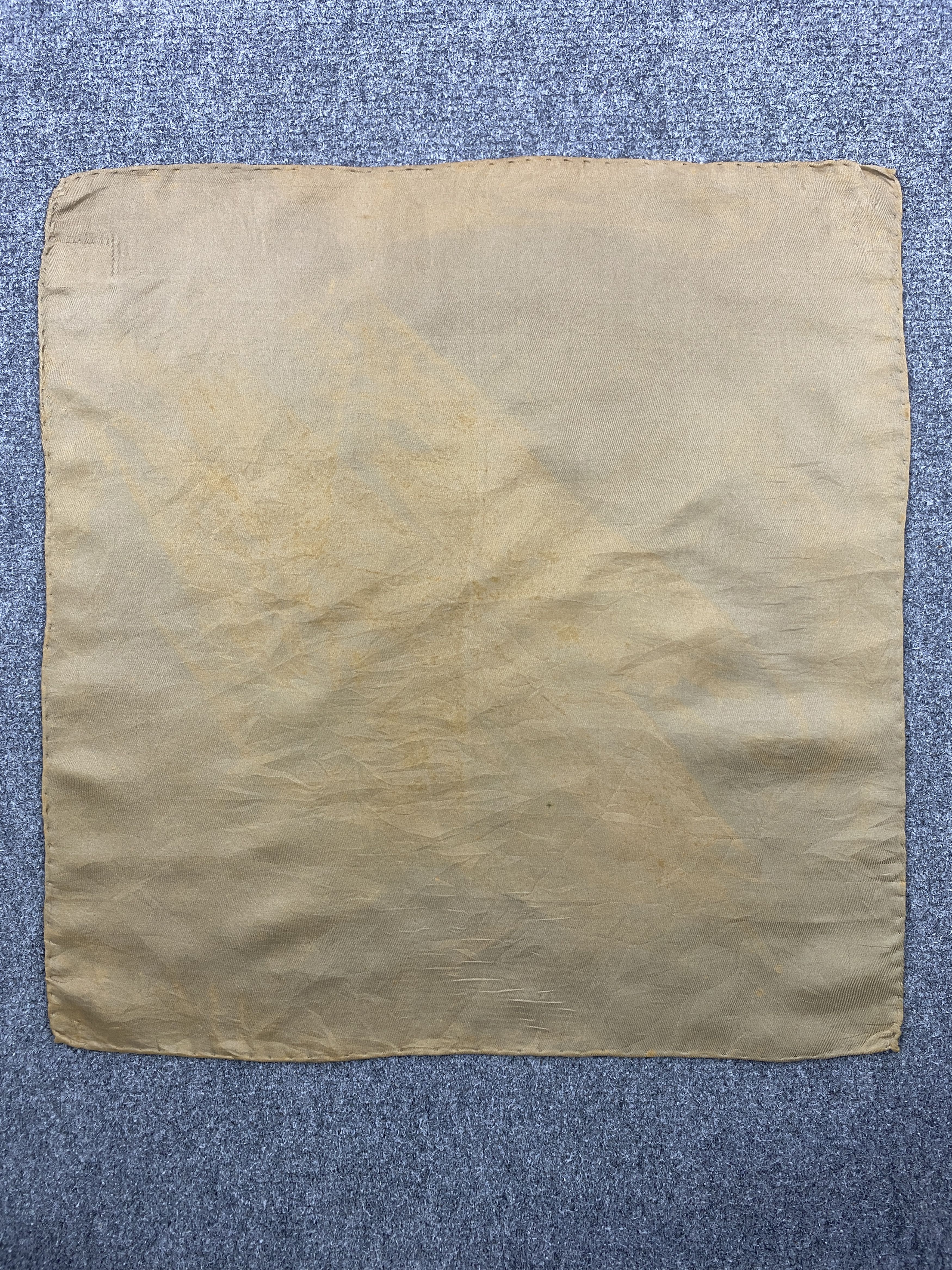 Other Vintage Silk Handkerchief / Neckerchief / Bandana HKC0768 Size ONE SIZE - 4 Thumbnail