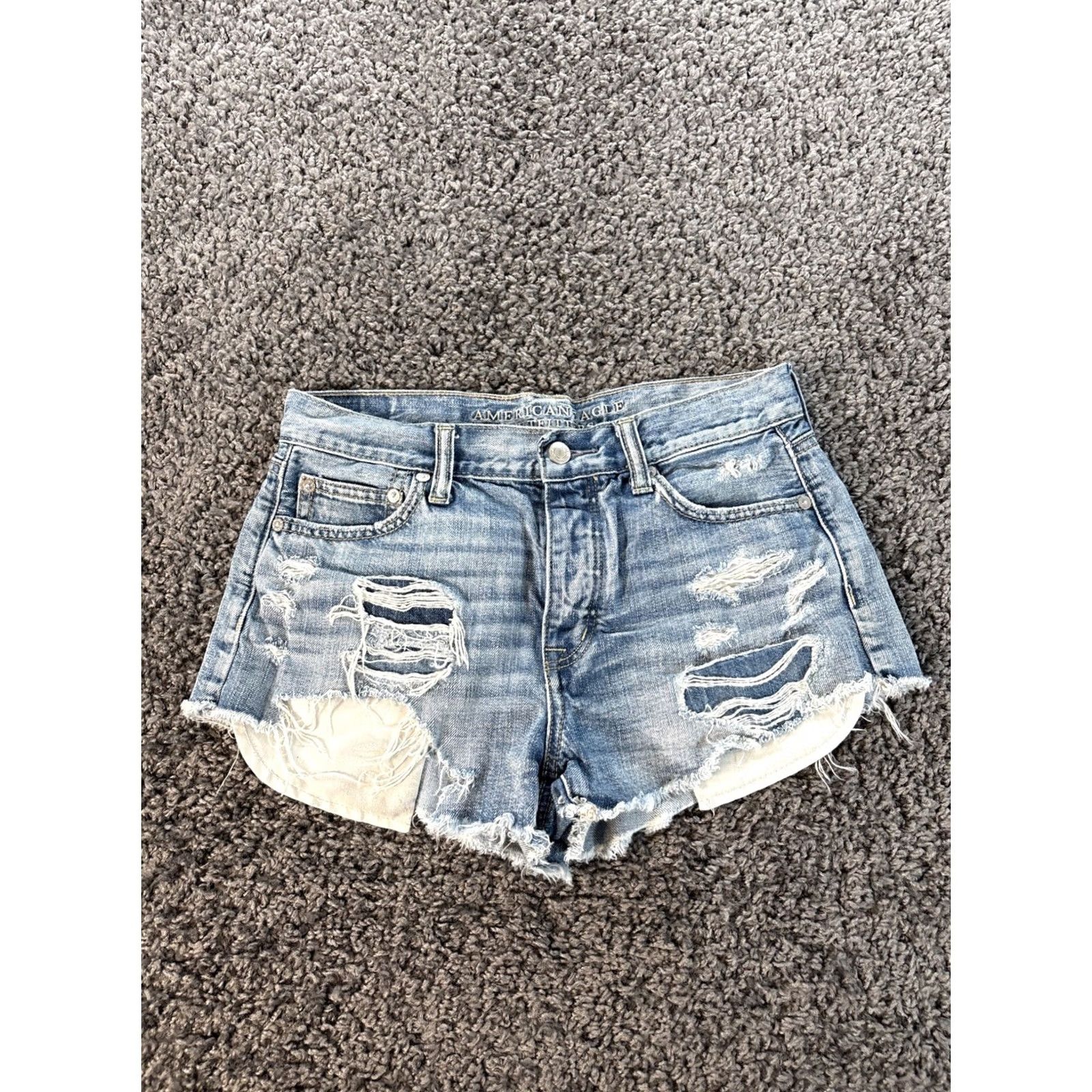 American Eagle Outfitters American Eagle Outfitters Shorts Women's Size 28 Blue Denim Mid Rise Frayed Button Fly Cut-Off Festival 28W Womens Size 28" / US 6 / IT 42 - 2 Thumbnail
