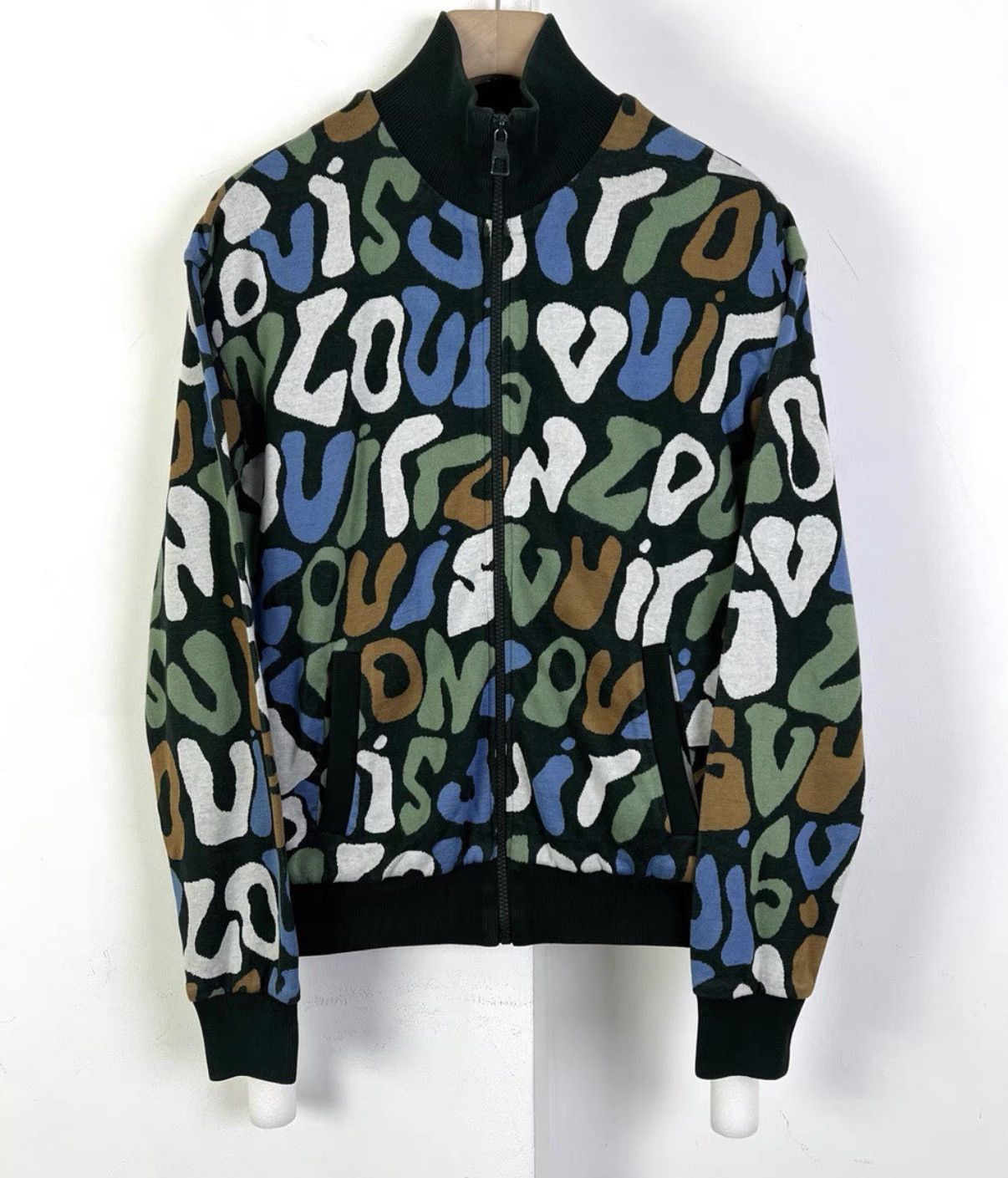 Louis Vuitton Louis Vuitton Graffiti Camo All Over Baseball Jacket K12 Size S / US 4 / IT 40 - 1 Thumbnail