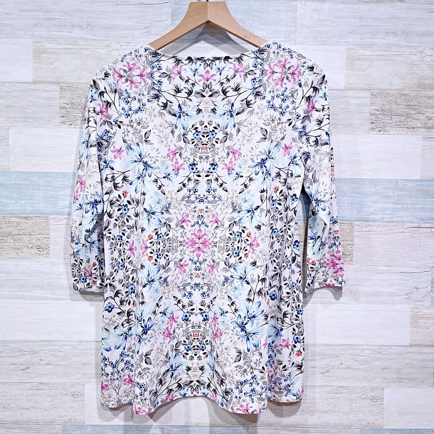Other J Jill Floral Scoop Neck 3/4 Sleeve Tee White Womens XS Size XS / US 0-2 / IT 36-38 - 4 Thumbnail