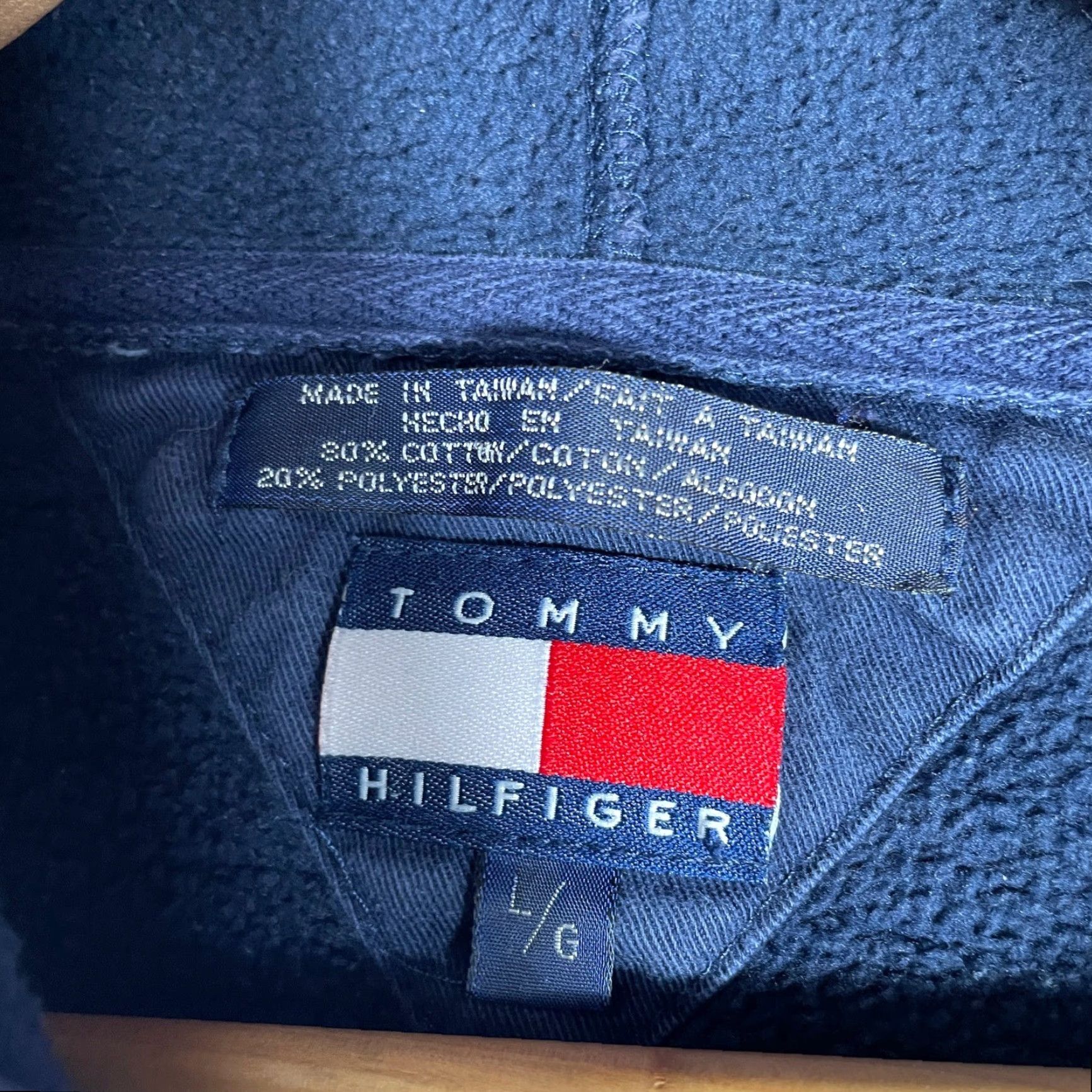 Tommy Hilfiger VINTAGE Tommy Hilfiger Hoodie Mens Large Blue Baggy Streetwear Hiphop Y2K Navy Blue Graphic Print Hoodie Oversized Logo Pullover Size US L / EU 52-54 / 3 - 4 Thumbnail