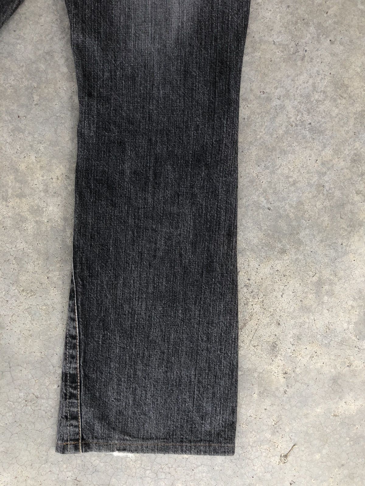 Japanese Brand Japanese Indivi Flared Jeans Distressed Jeans Size US 32 / EU 48 - 12 Thumbnail