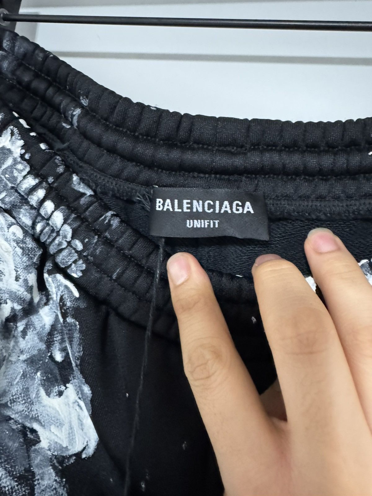 Balenciaga Paint splatter jogger pants Size US 28 / EU 44 - 6 Thumbnail