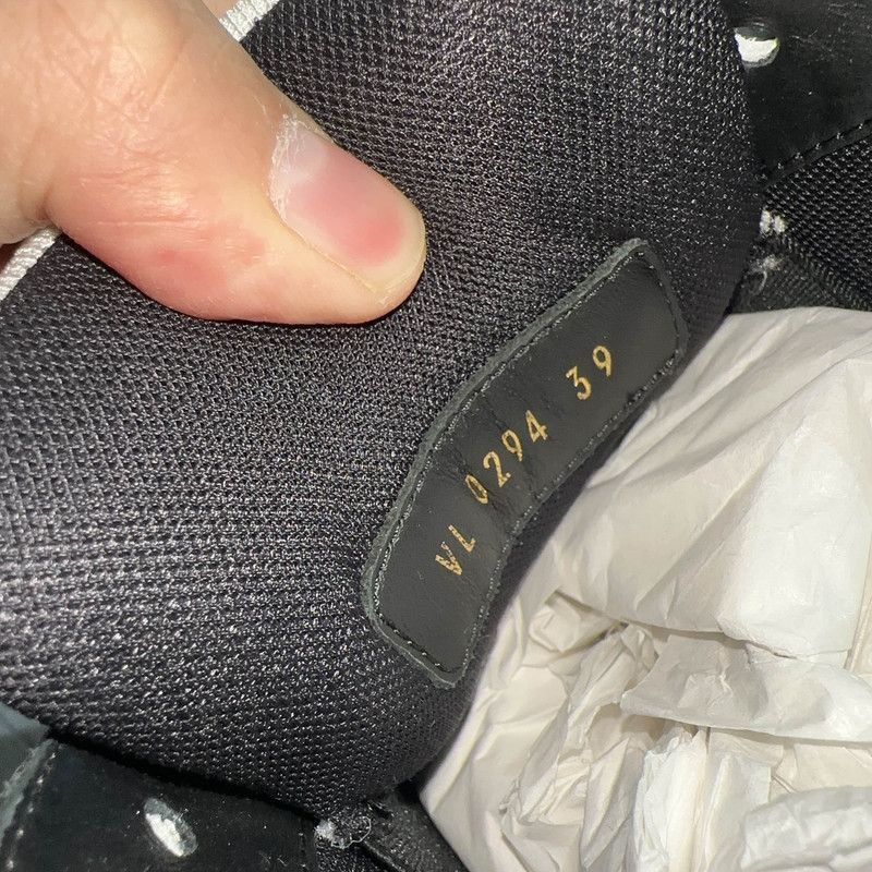 Louis Vuitton Louis Vuitton Trainer Maxi Low-Top Sneakers -2508 Size US 8.5 / EU 41-42 - 4 Thumbnail