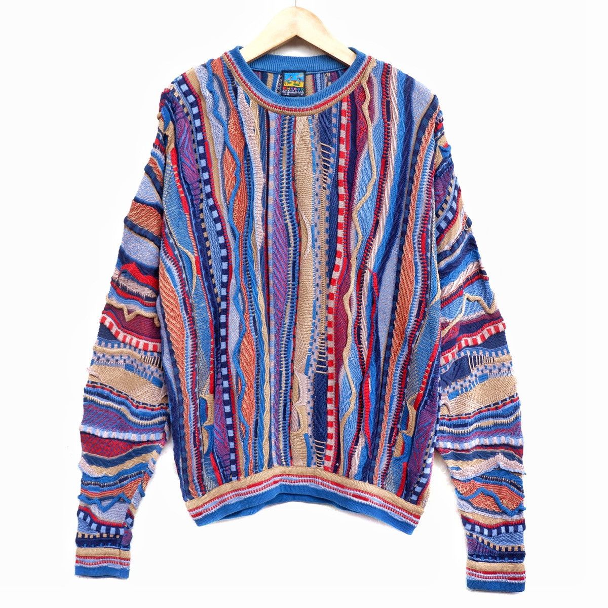 EMAROO 3D KNITWEAR