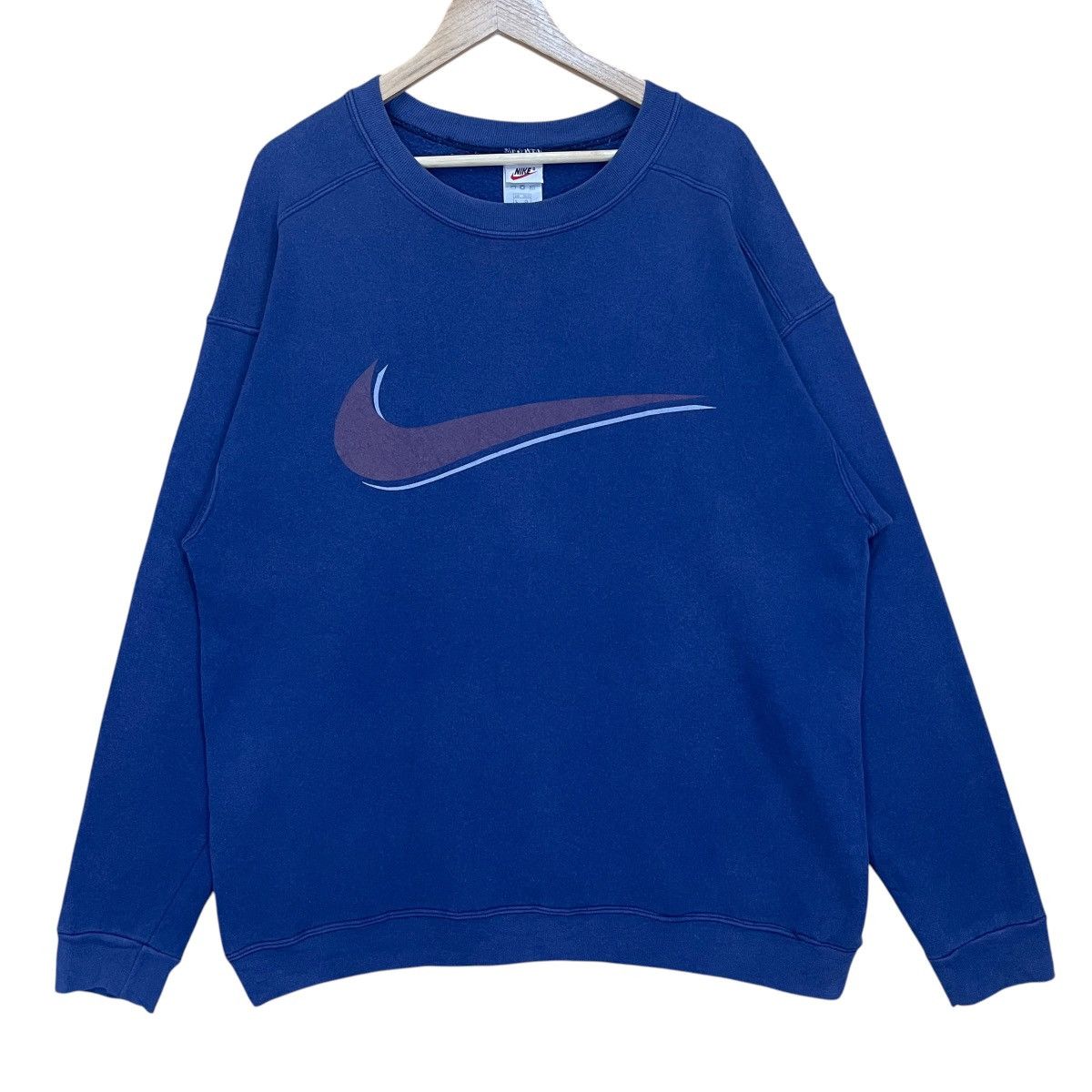 Vintage Vintage 90s Nike Swoosh Big Logo Crewneck Sweatshirt Size US XL / EU 56 / 4 - 1 Thumbnail