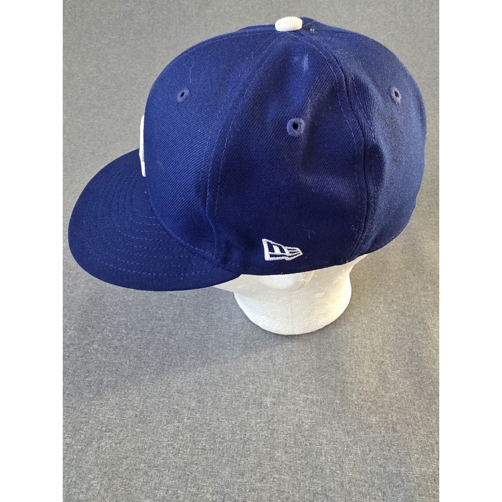 New Era Dodgers 2024 WORLD SERIES CHAMPIONS New Era 59FIFTY 7 1/8 Size ONE SIZE - 2 Thumbnail