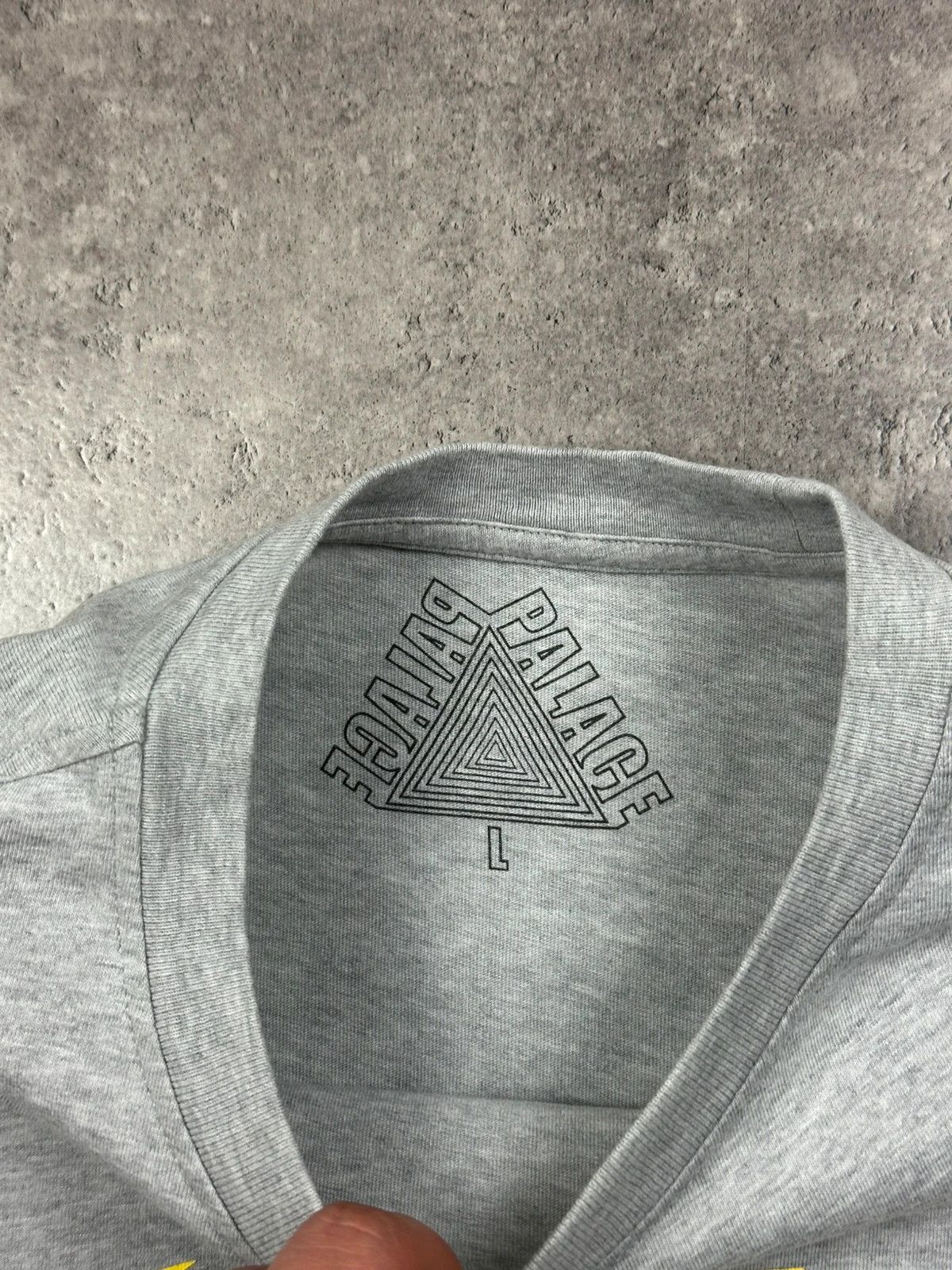Palace T-shirt tee palice draft bear M gray Size US M / EU 48-50 / 2 - 3 Thumbnail