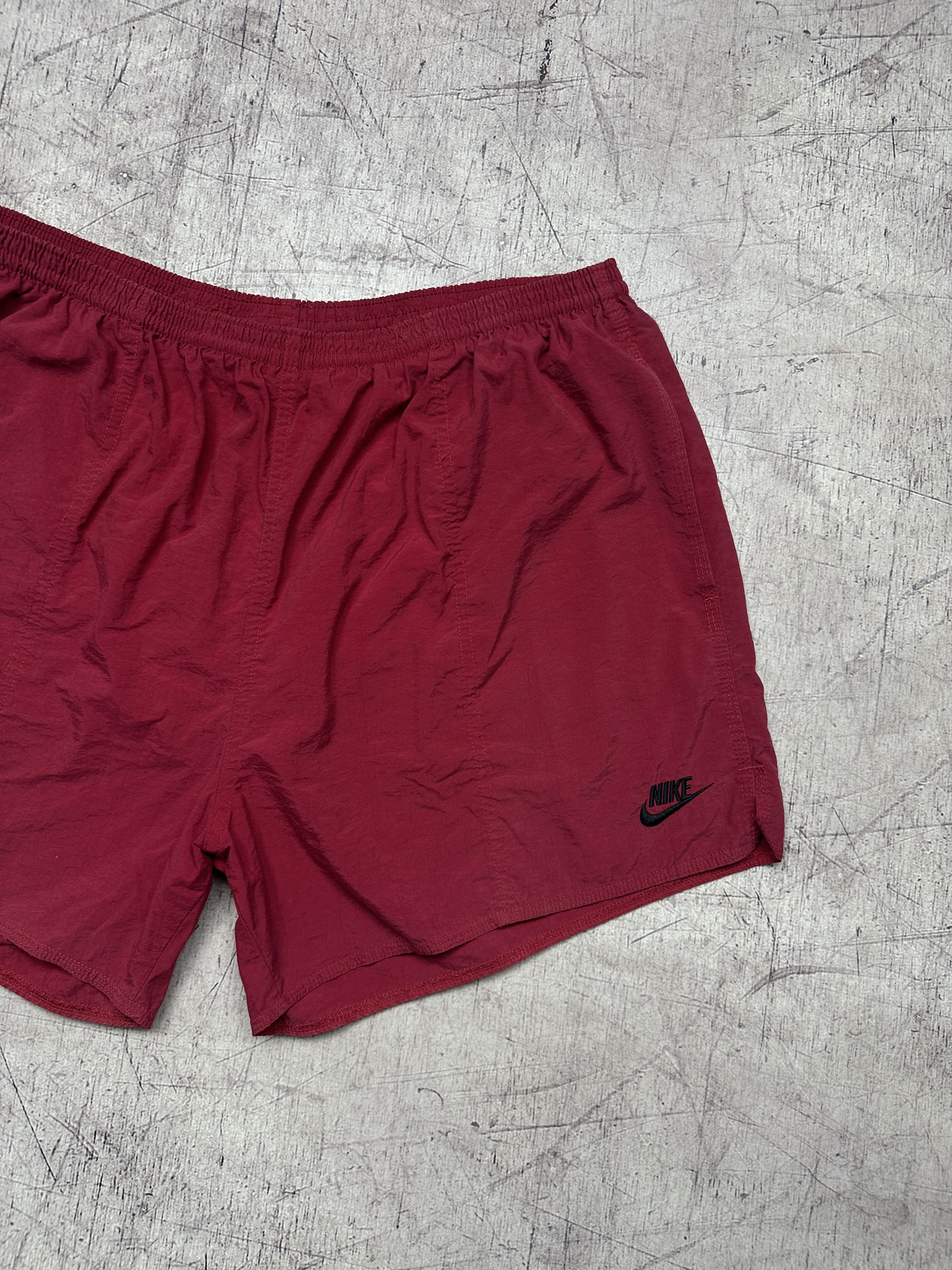 Nike Nike 90s Vintage Mens Nylon Shorts Size US 36 / EU 52 - 2 Thumbnail