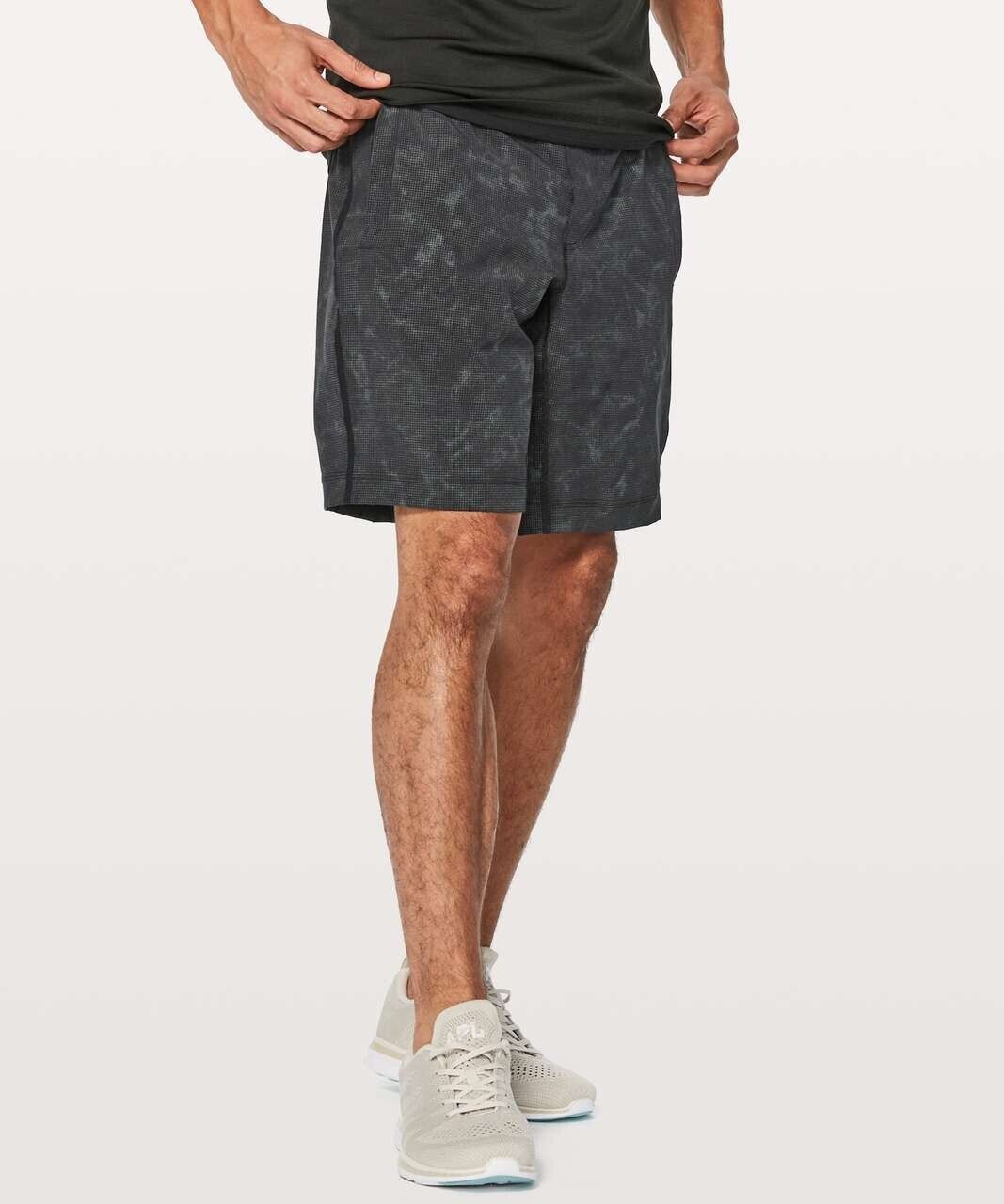 Lululemon Lululemon Pace Breaker Shorts Lined Small - Reflective Black Size US 29 - 1 Thumbnail