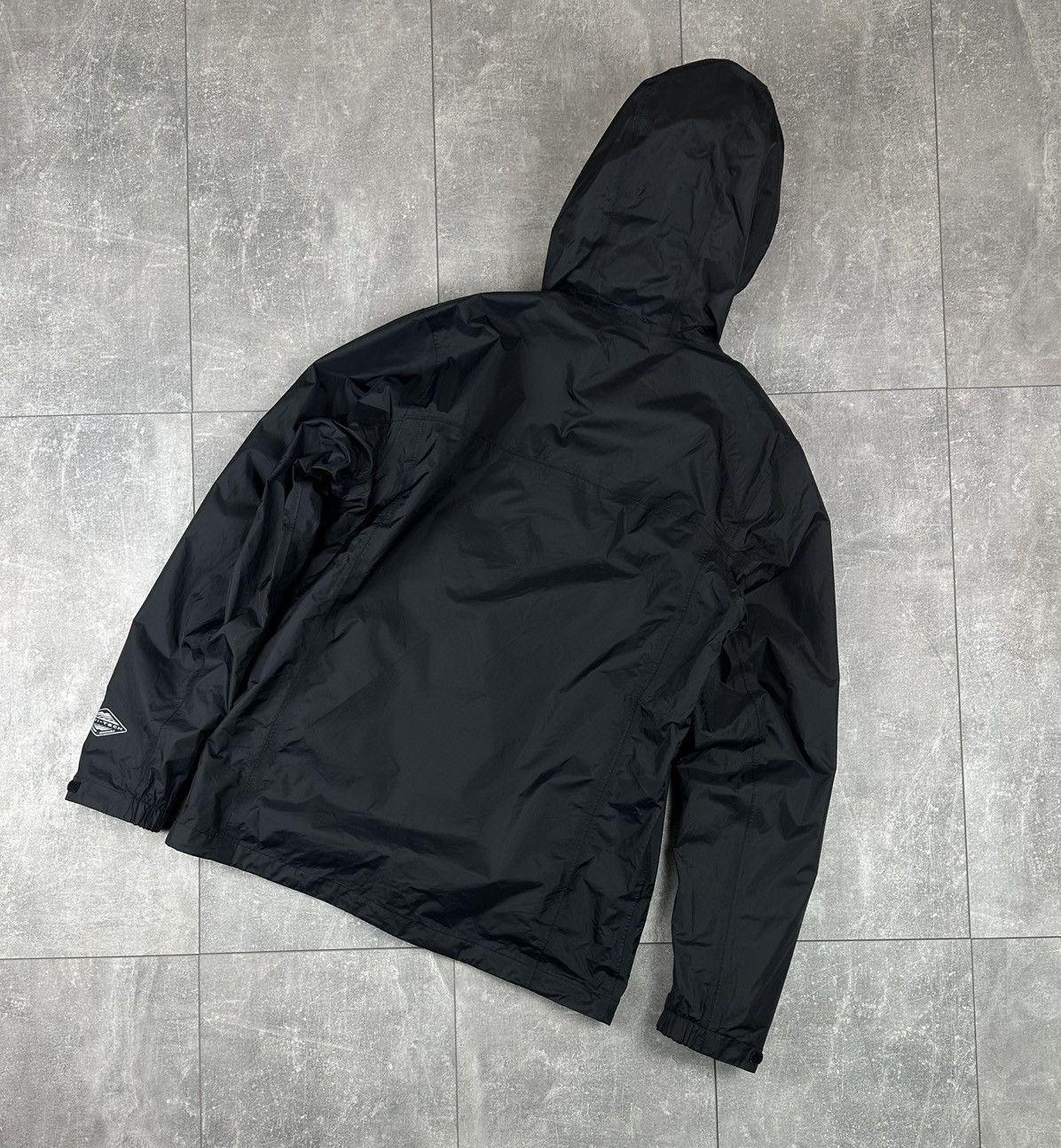 Columbia Columbia Manchester United FC Light Rain Jacket Size US M / EU 48-50 / 2 - 12 Thumbnail
